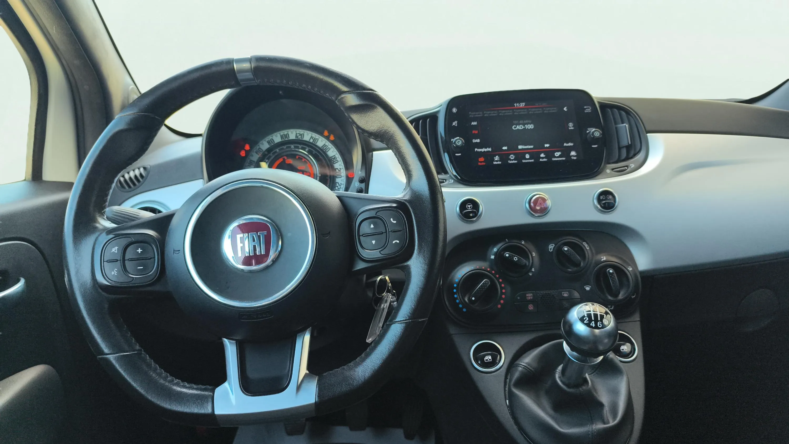Fiat 500 Sport 1.0 Hybrid - foto 9