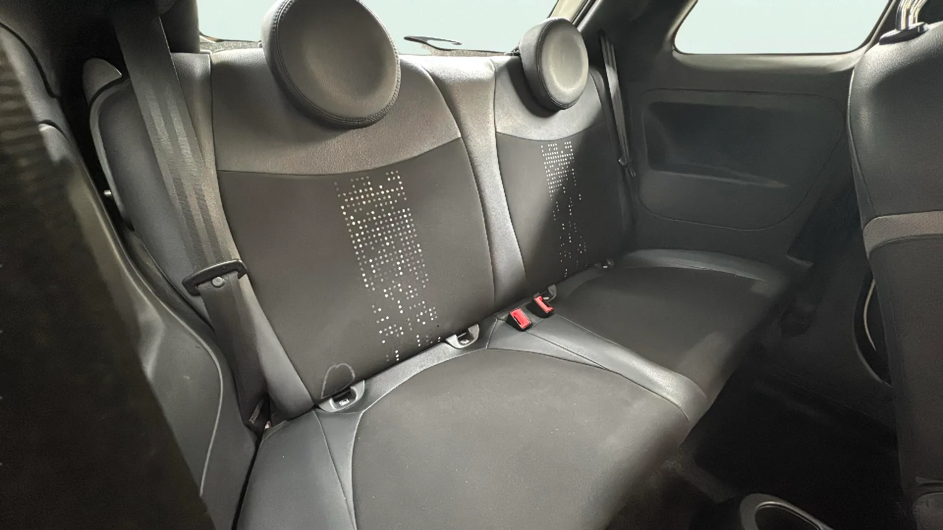 Fiat 500 Club 1.0 Hybrid - foto 12