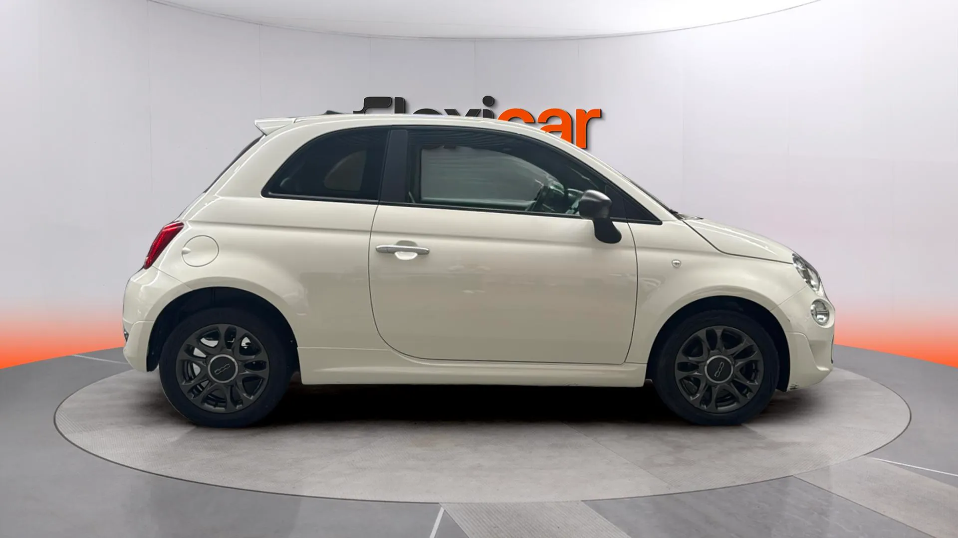 Fiat 500 Club 1.0 Hybrid - foto 8
