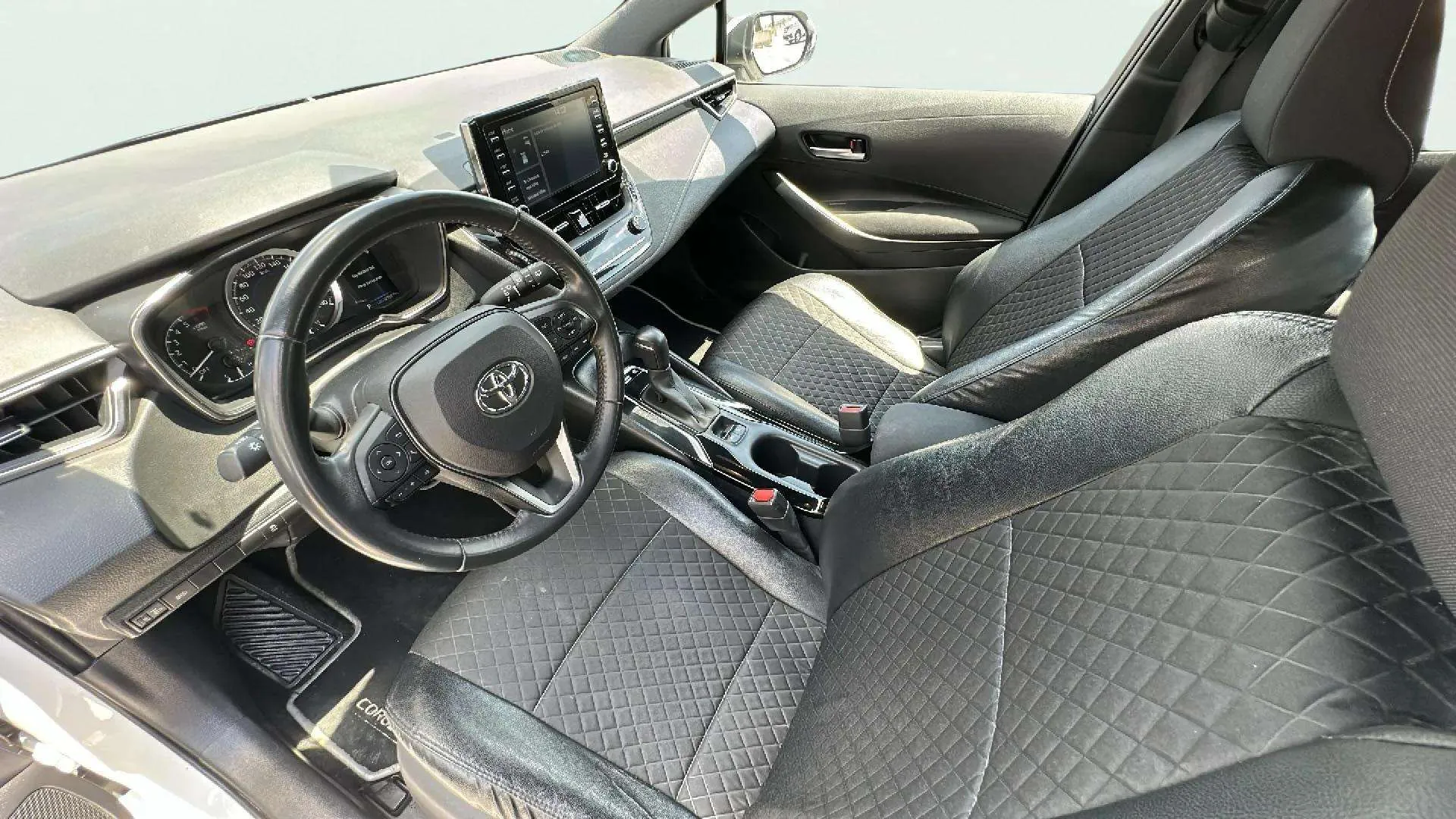 Toyota Corolla 1.8 125H Active Tech E-CVT - foto 9
