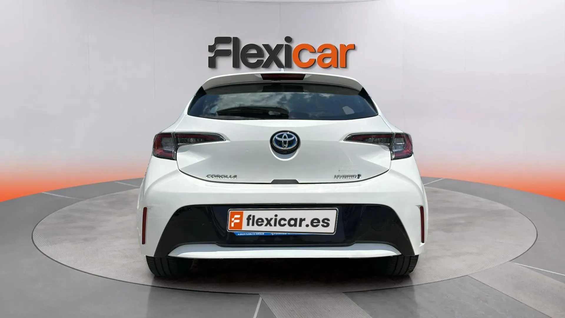 Toyota Corolla 1.8 125H Active Tech E-CVT - foto 6
