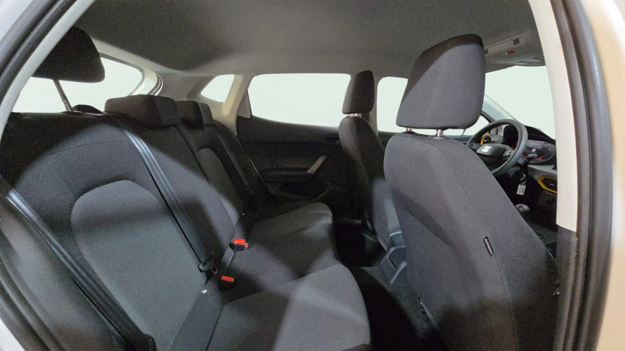 SEAT Ibiza 1.0 MPI Reference - foto 15