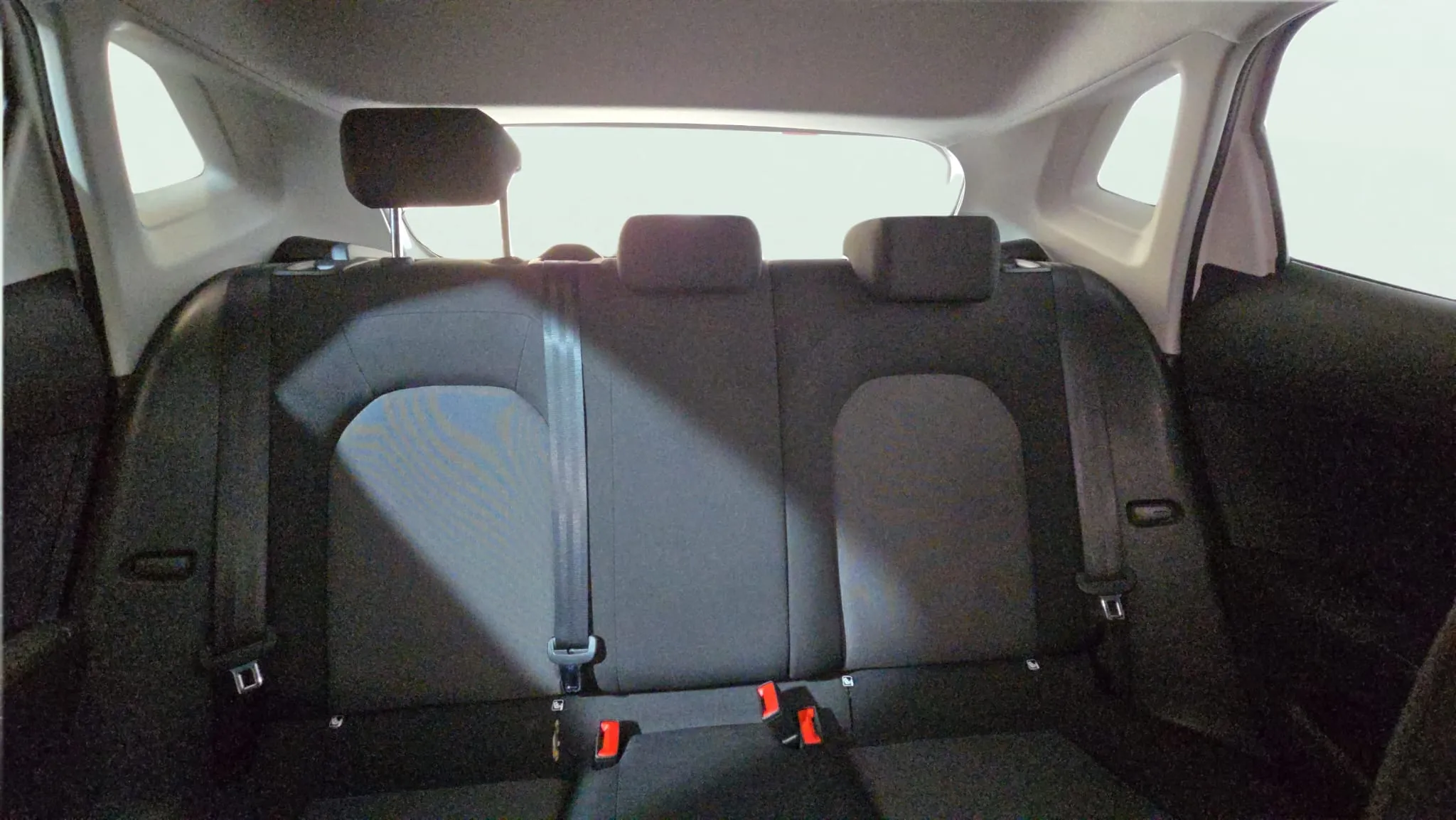 SEAT Ibiza 1.0 MPI Reference - foto 16