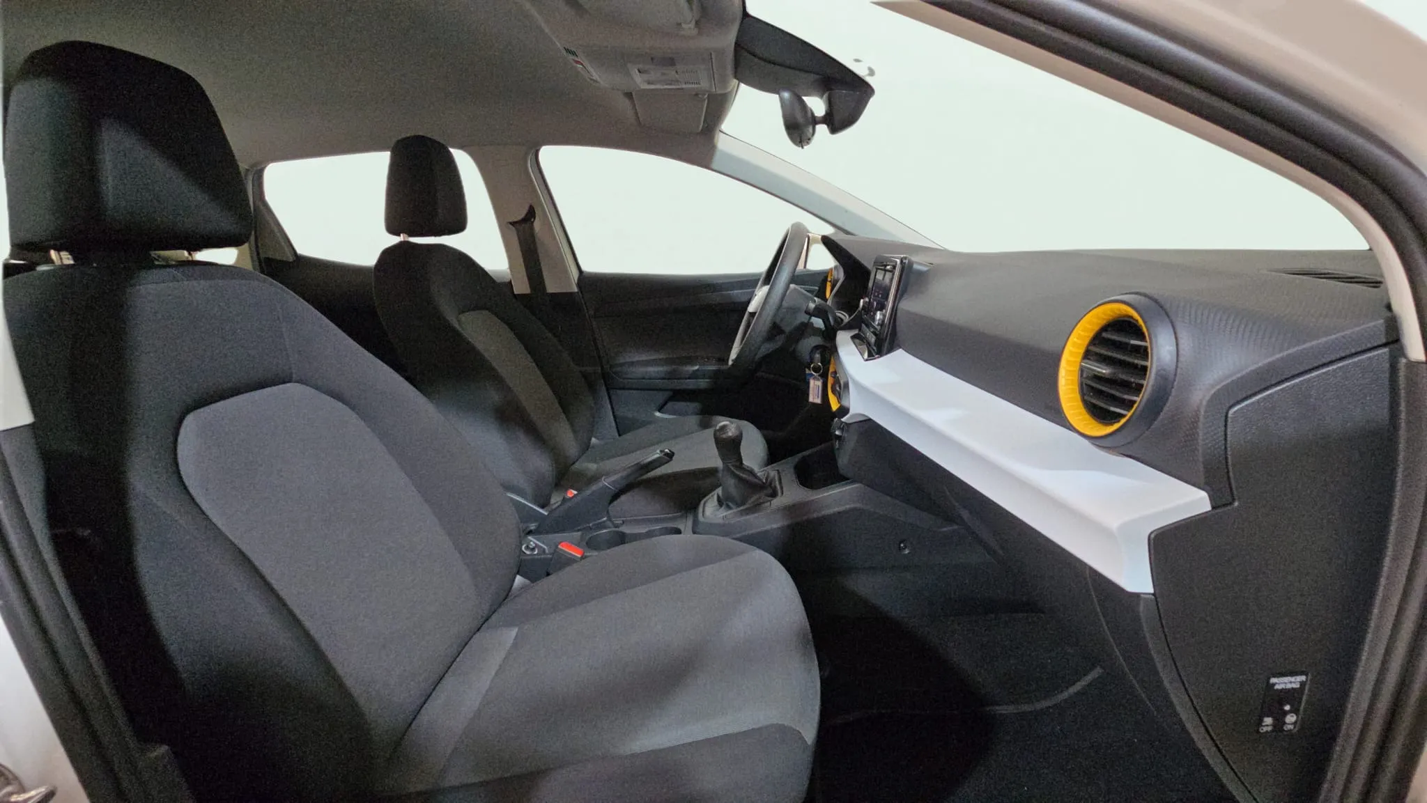 SEAT Ibiza 1.0 MPI Reference - foto 14