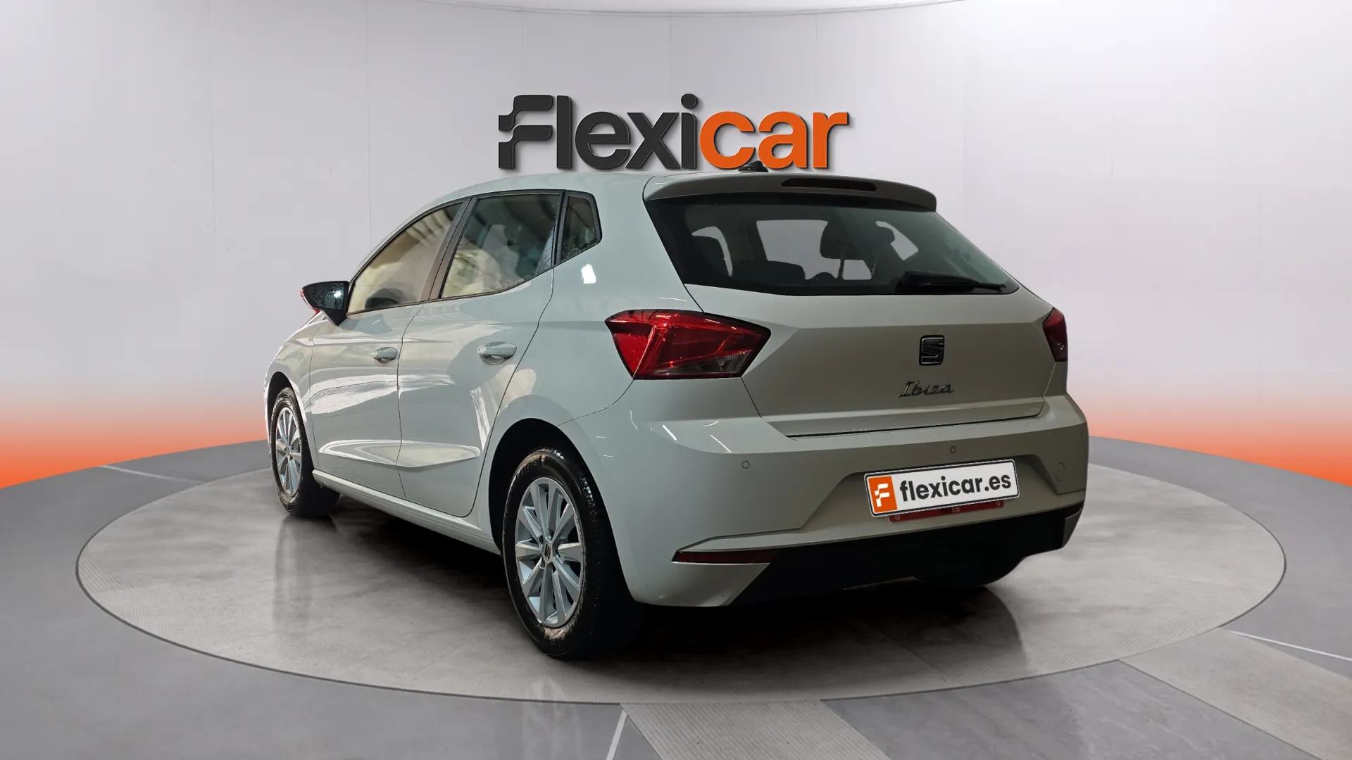 SEAT Ibiza 1.0 MPI Reference - foto 6