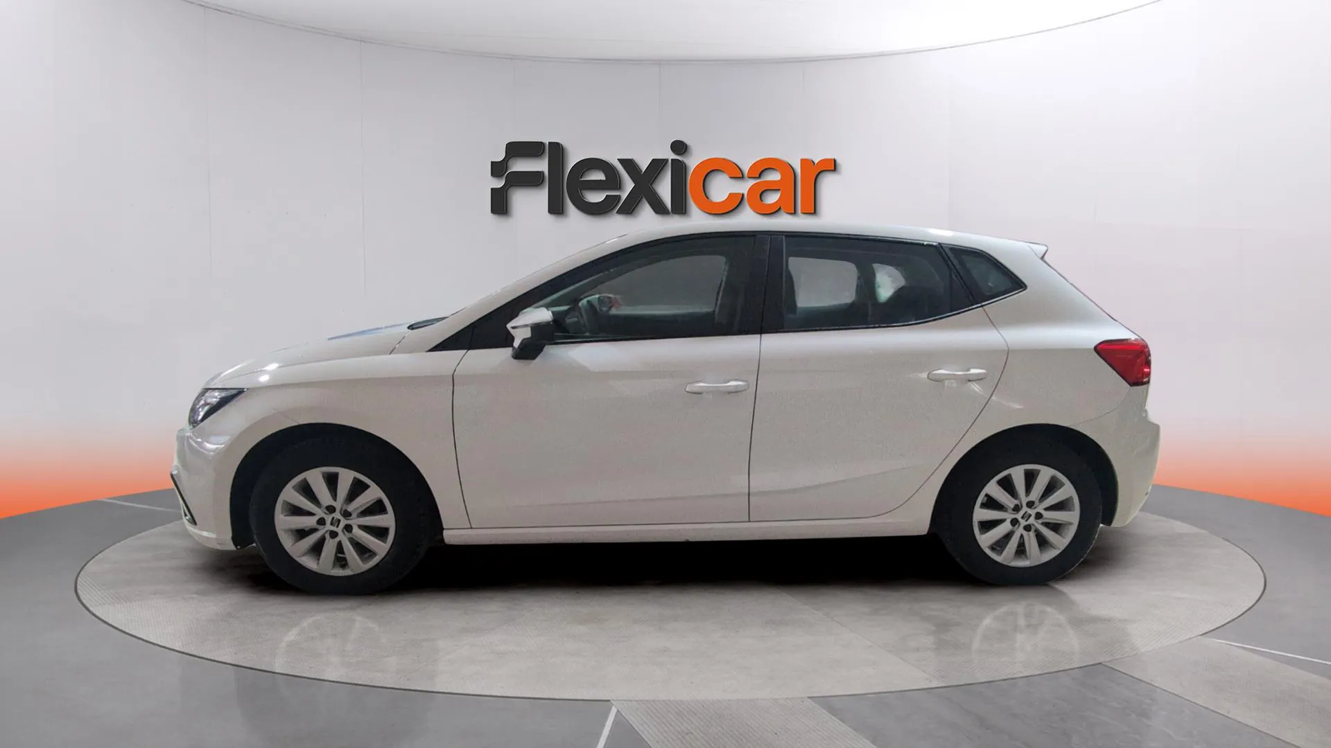 SEAT Ibiza 1.0 MPI Reference - foto 4