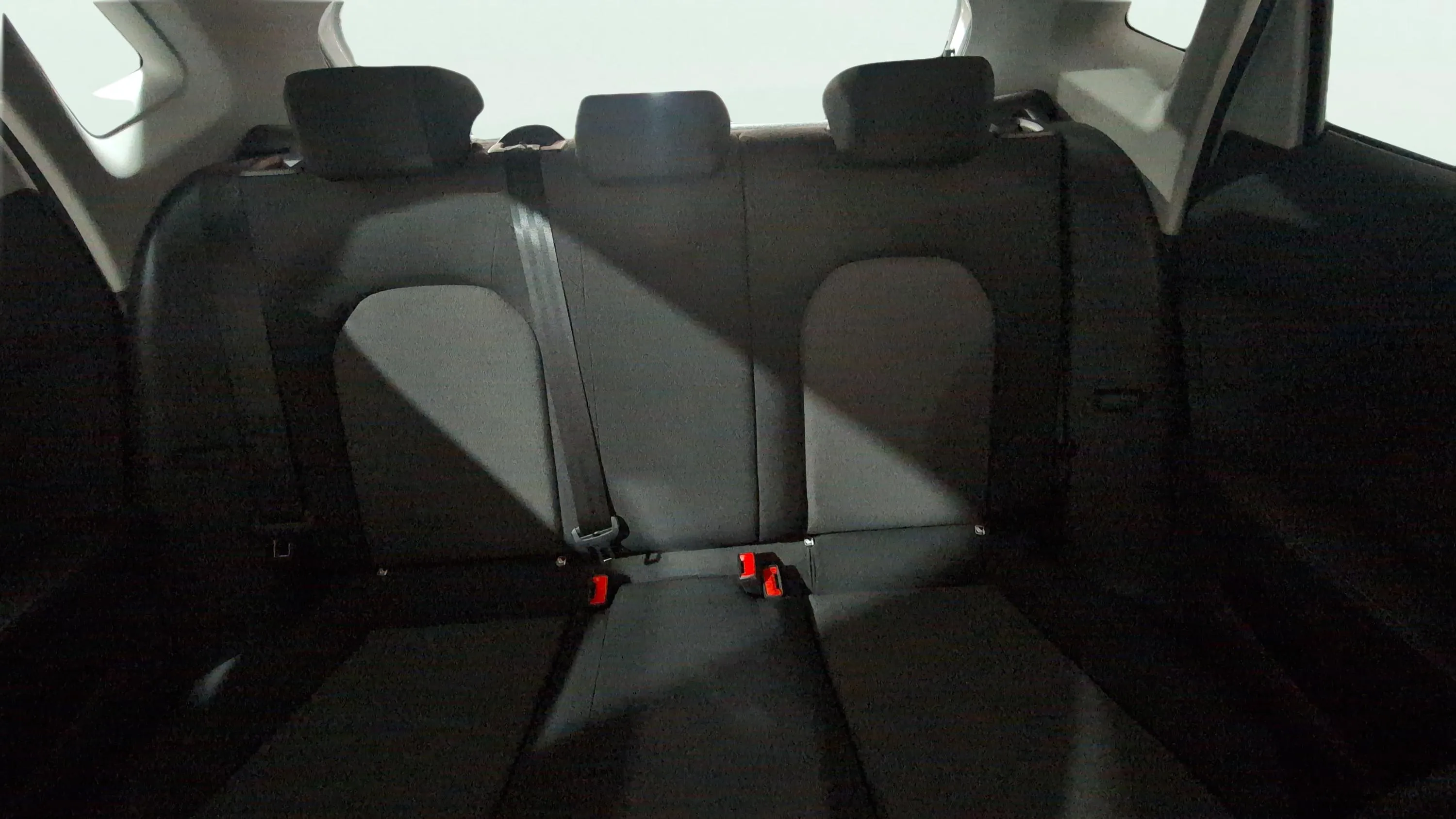 SEAT Ibiza 1.0 MPI Reference - foto 12