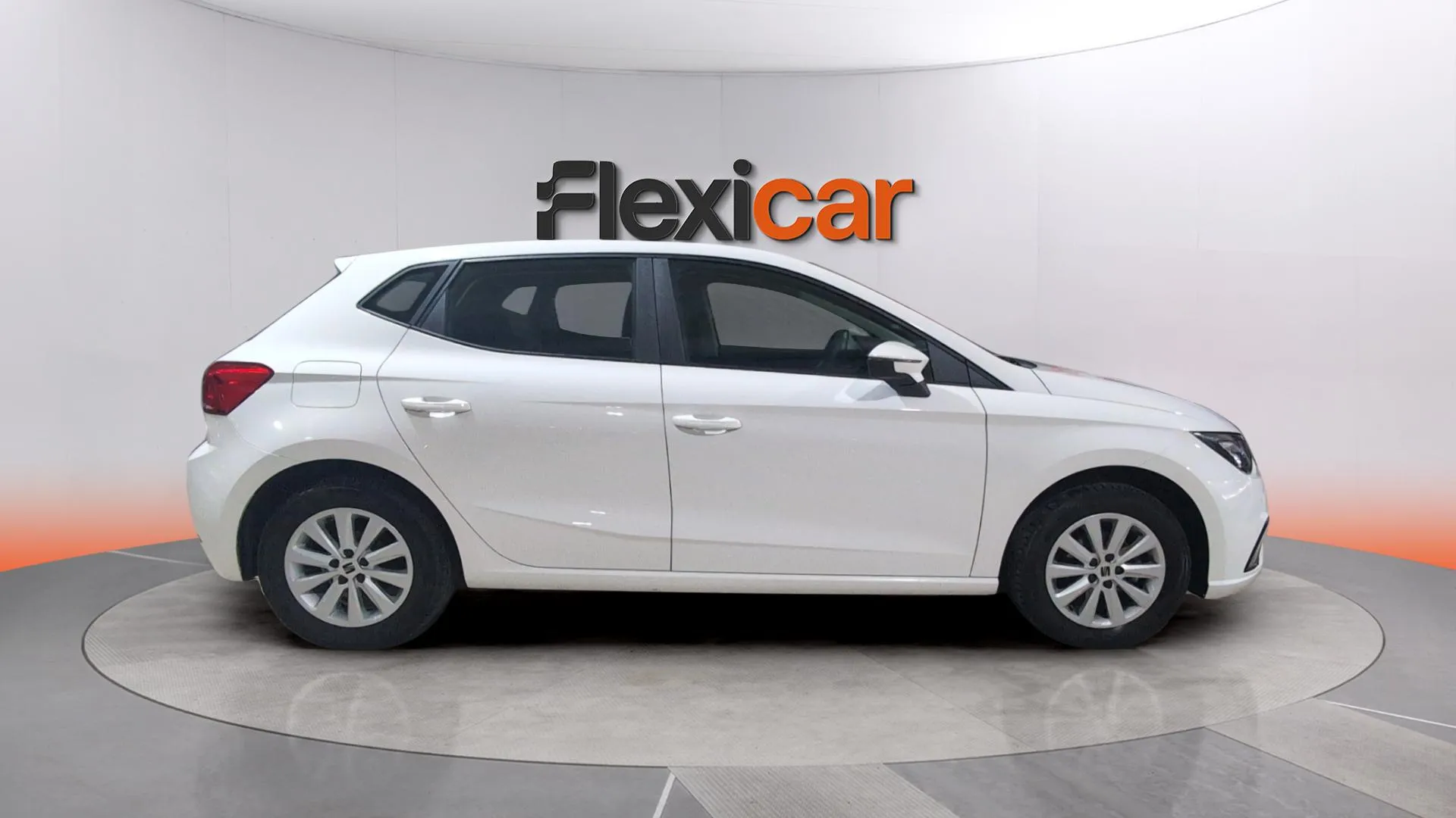 SEAT Ibiza 1.0 MPI Reference - foto 8