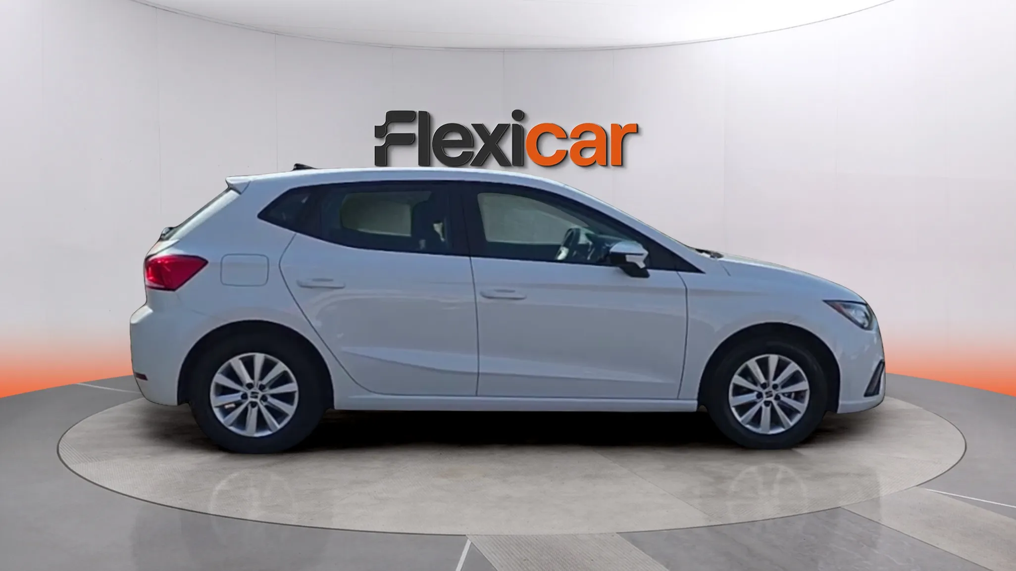 SEAT Ibiza 1.0 MPI Reference - foto 8