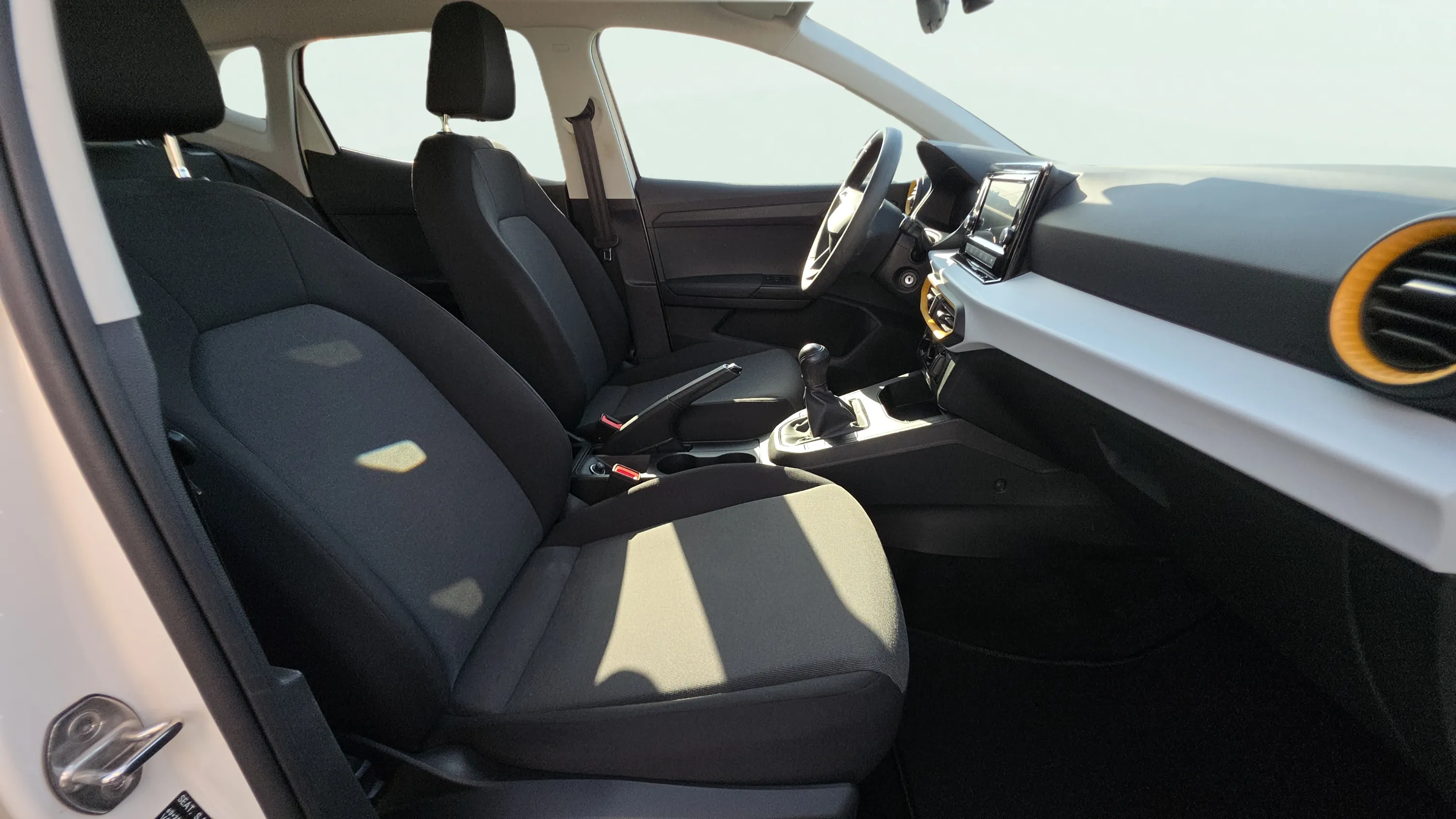 SEAT Ibiza 1.0 MPI Reference - foto 15