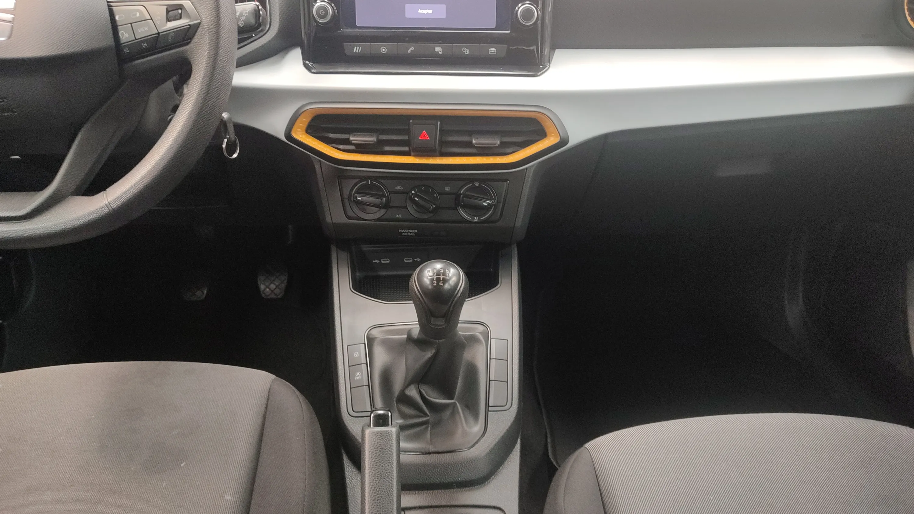 SEAT Ibiza 1.0 MPI Reference - foto 15