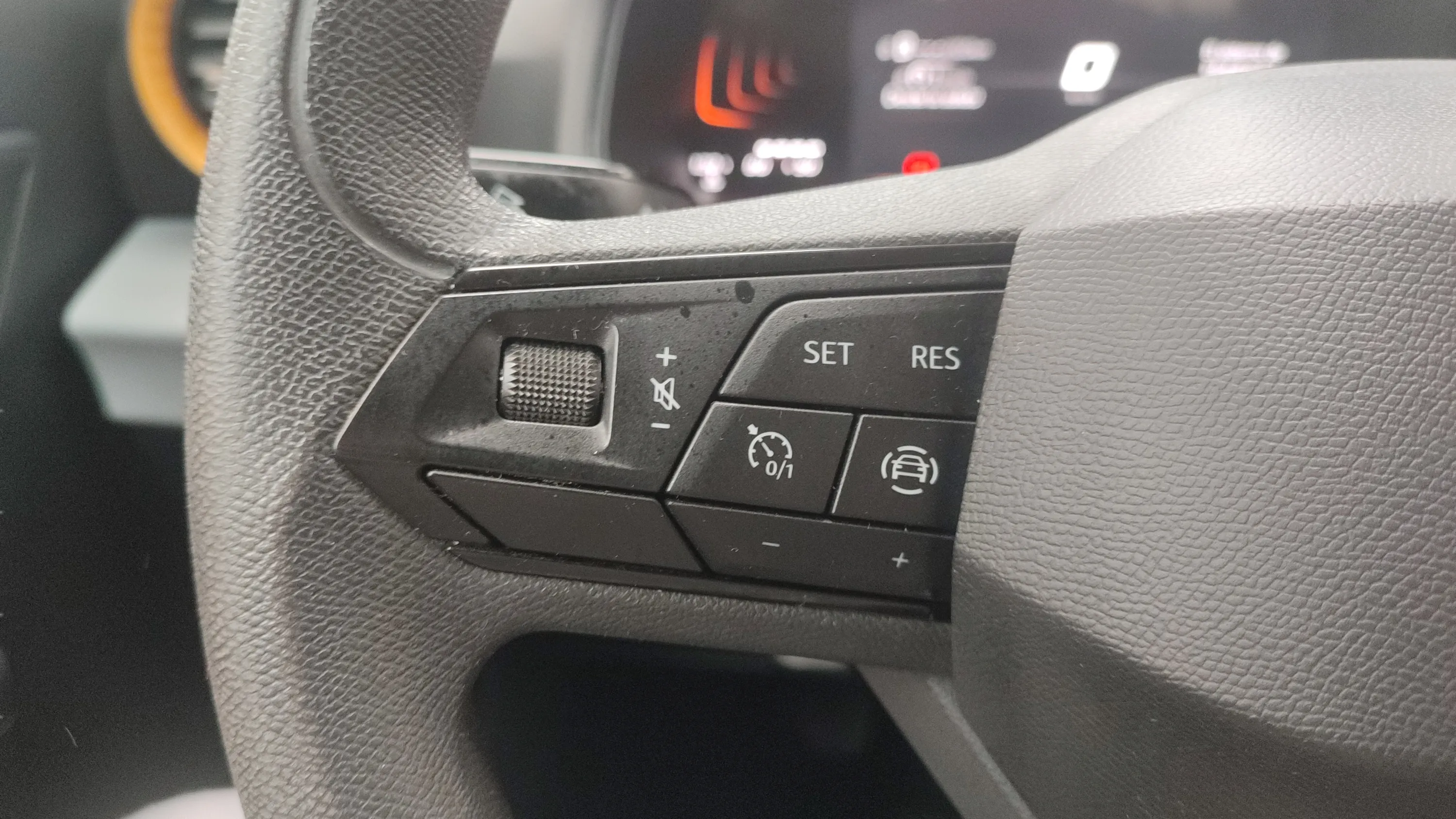 SEAT Ibiza 1.0 MPI Reference - foto 13
