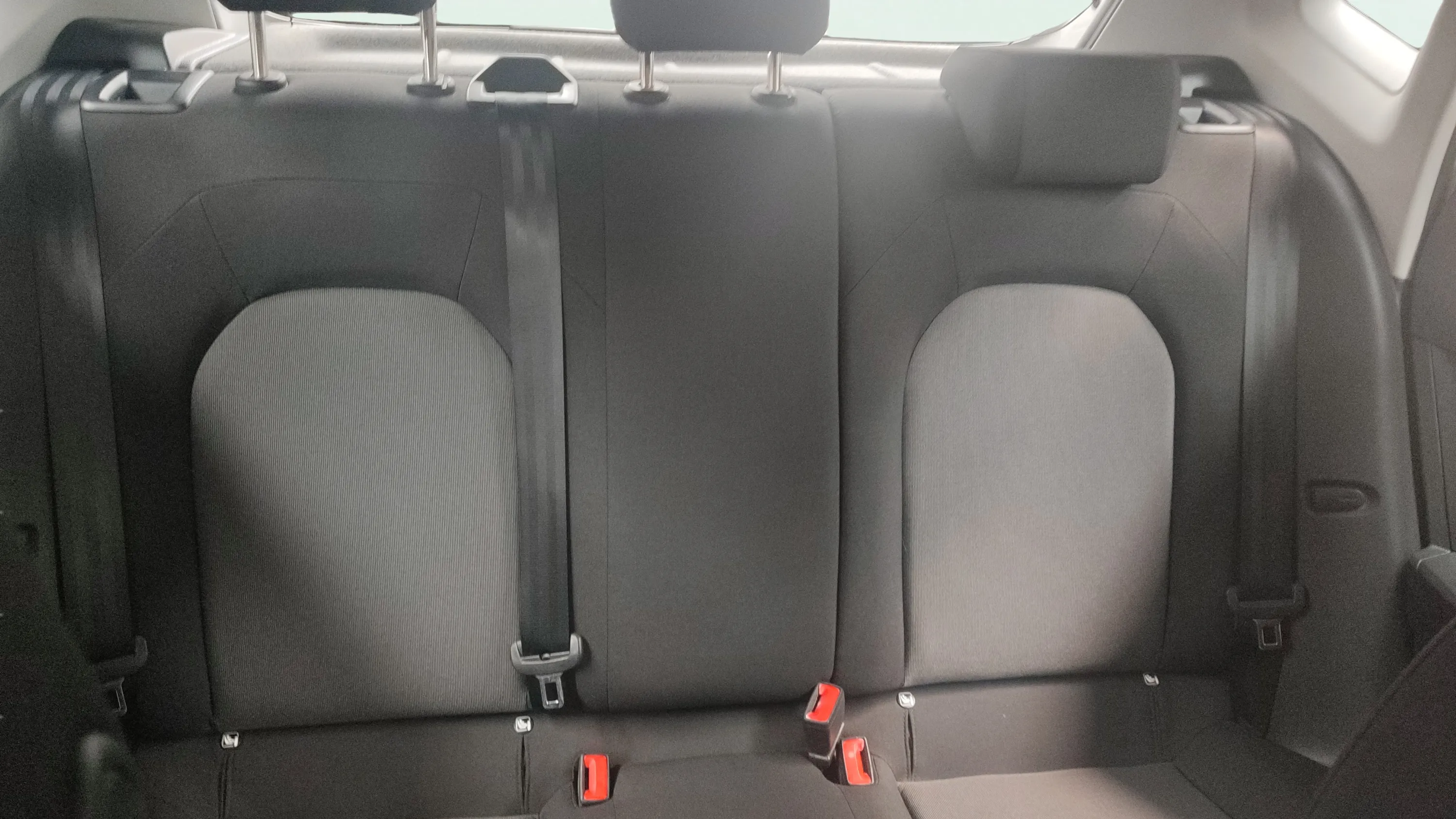SEAT Ibiza 1.0 MPI Reference - foto 21
