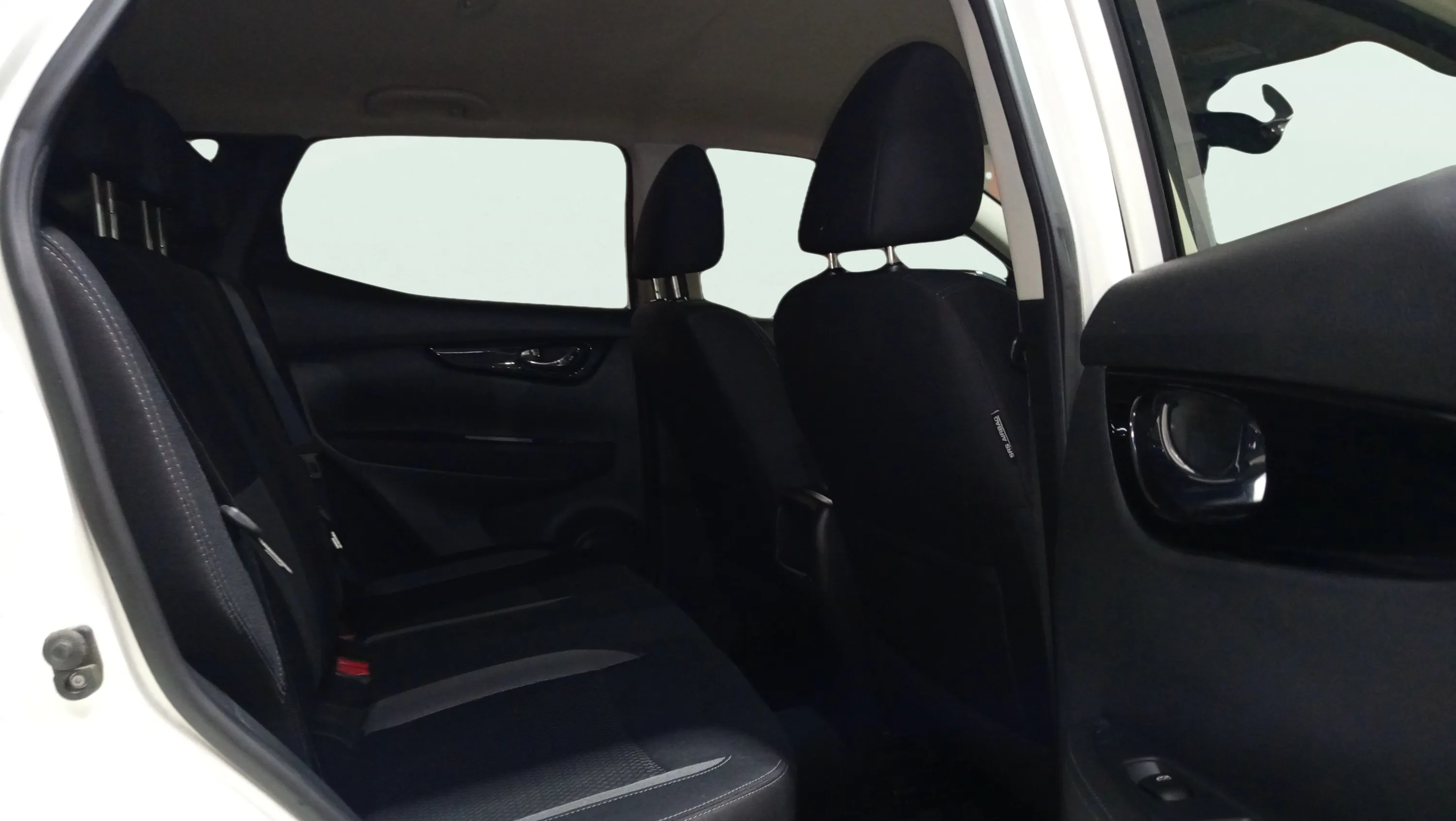 Nissan Qashqai DIG-T E6D Acenta - foto 17