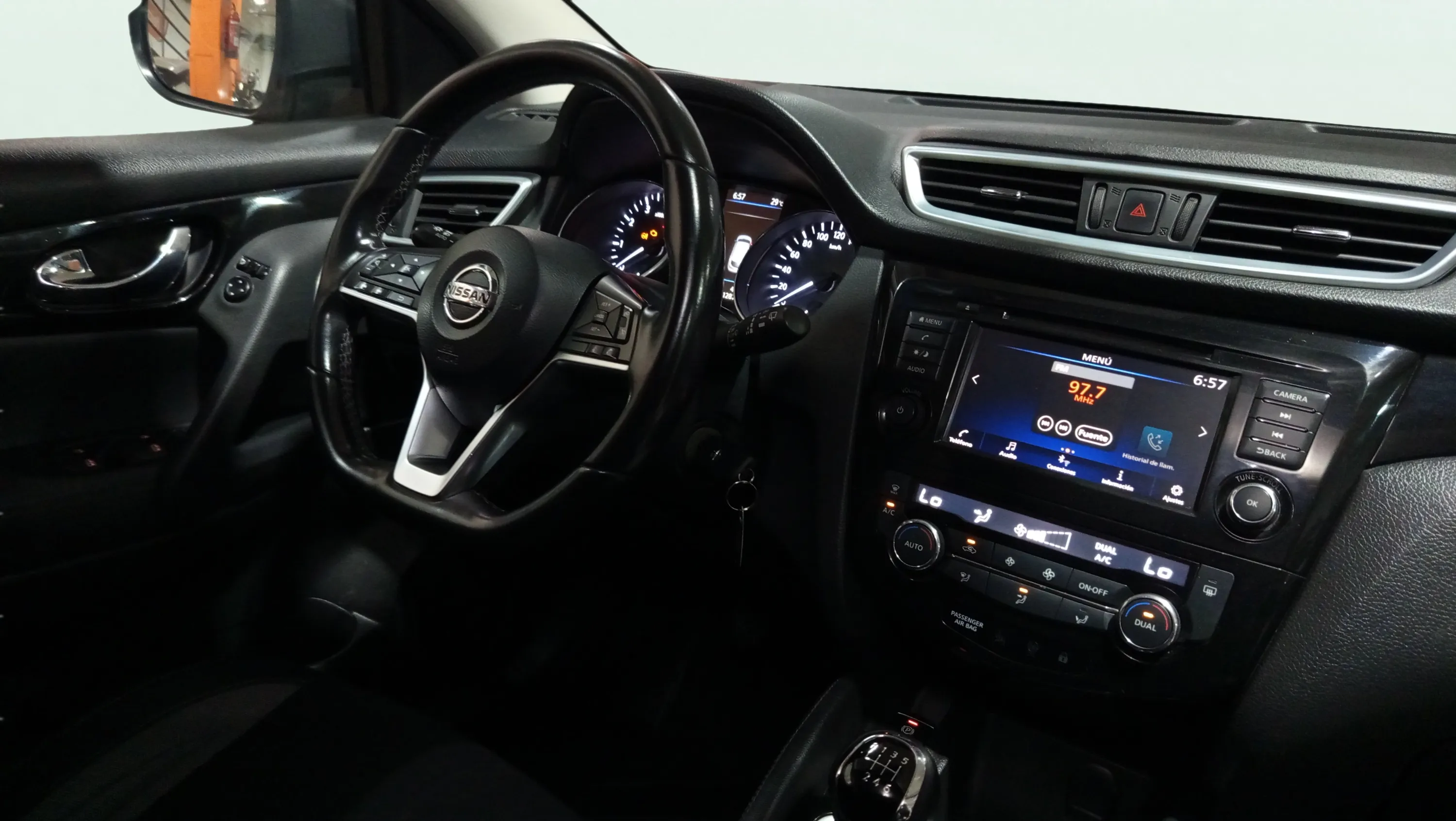Nissan Qashqai DIG-T E6D Acenta - foto 23