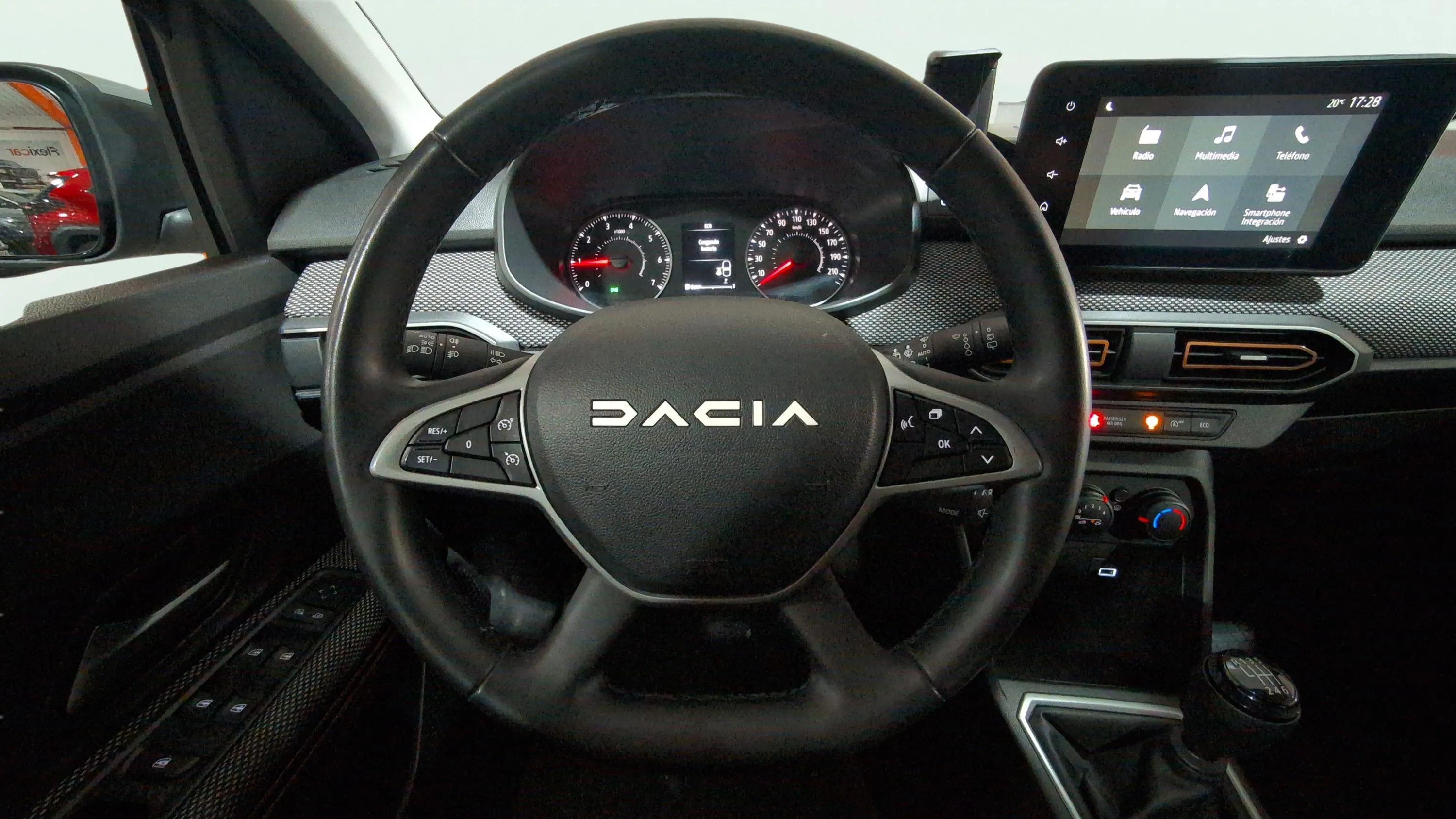 Dacia Sandero Stepway Essential TCe (90V) - foto 13