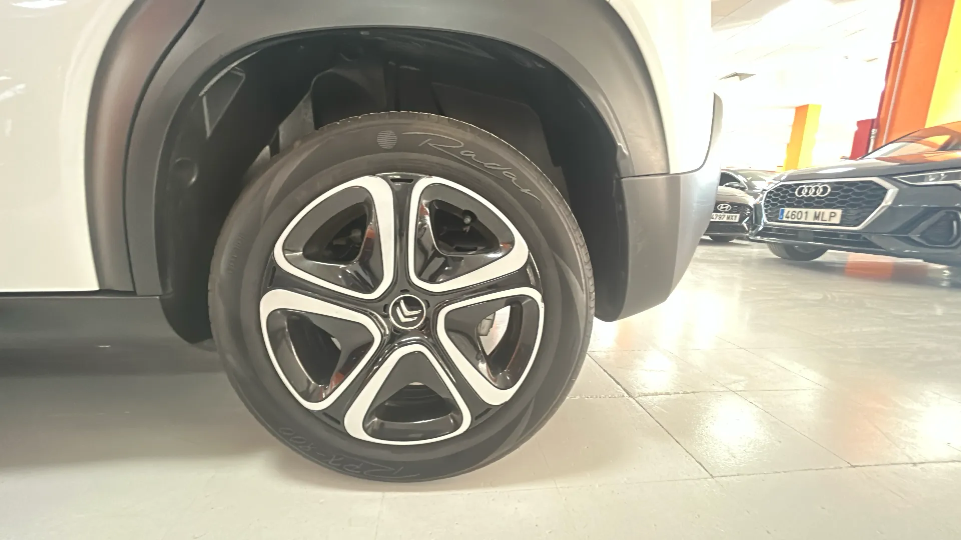 Citroën C3 Aircross BlueHDi C-Series - foto 17