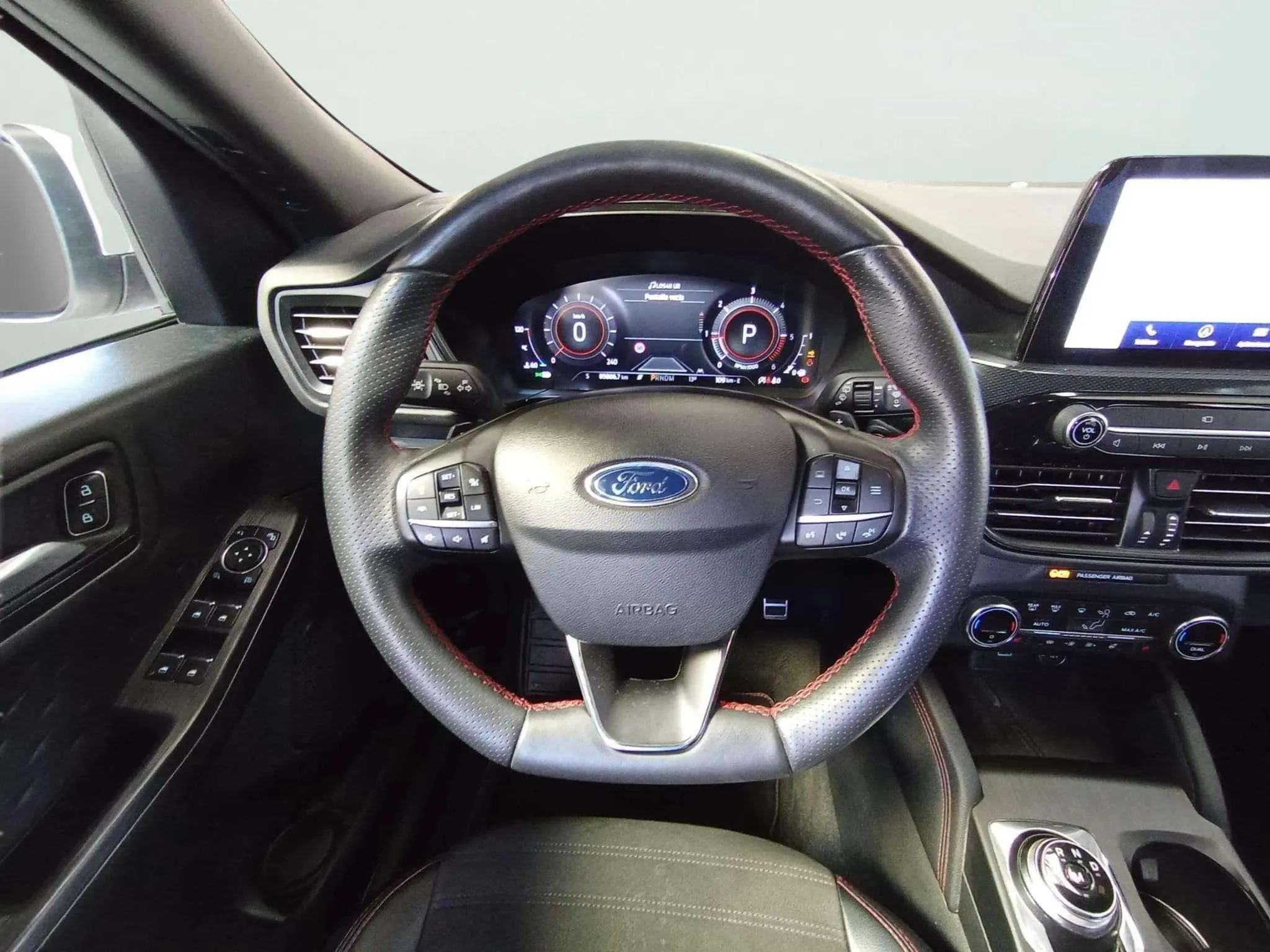 Ford Kuga ST-Line 2.0 EcoBlue 4x4 - foto 10