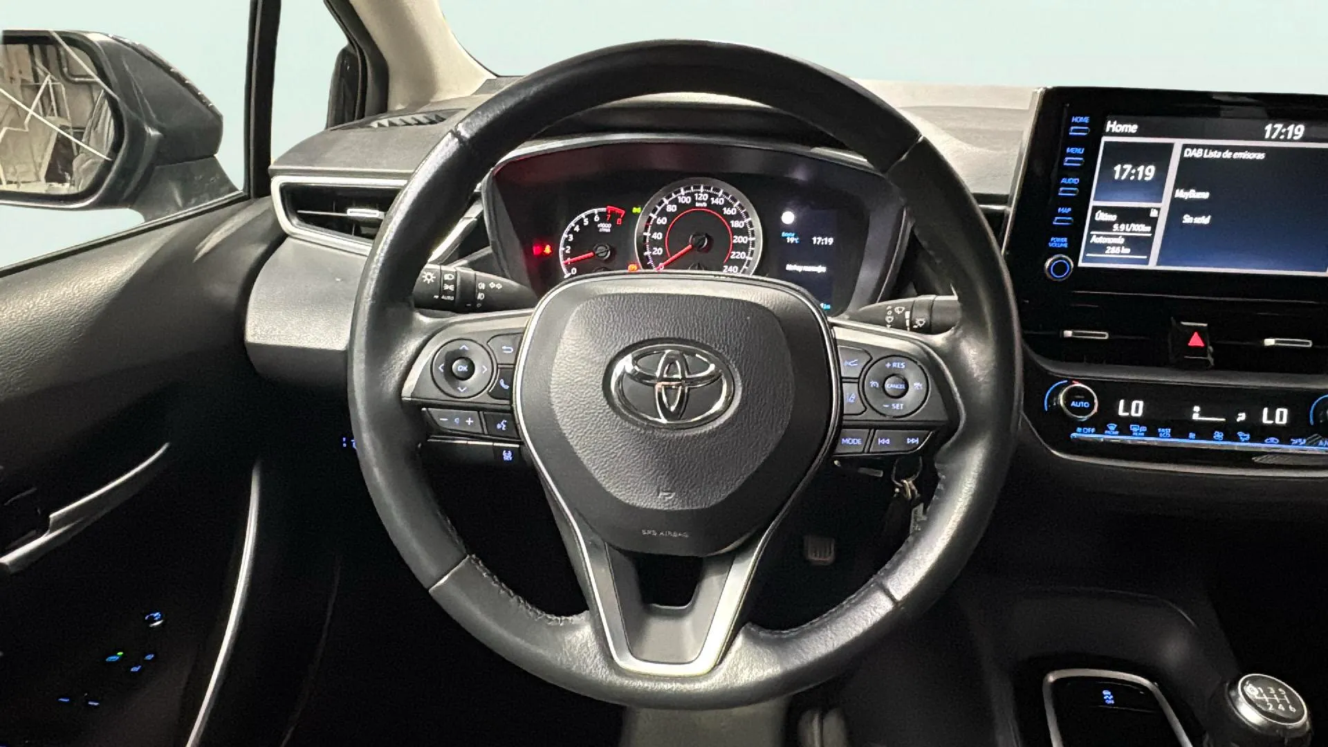 Toyota Corolla 1.5 VVTI-I Business 125H - foto 14