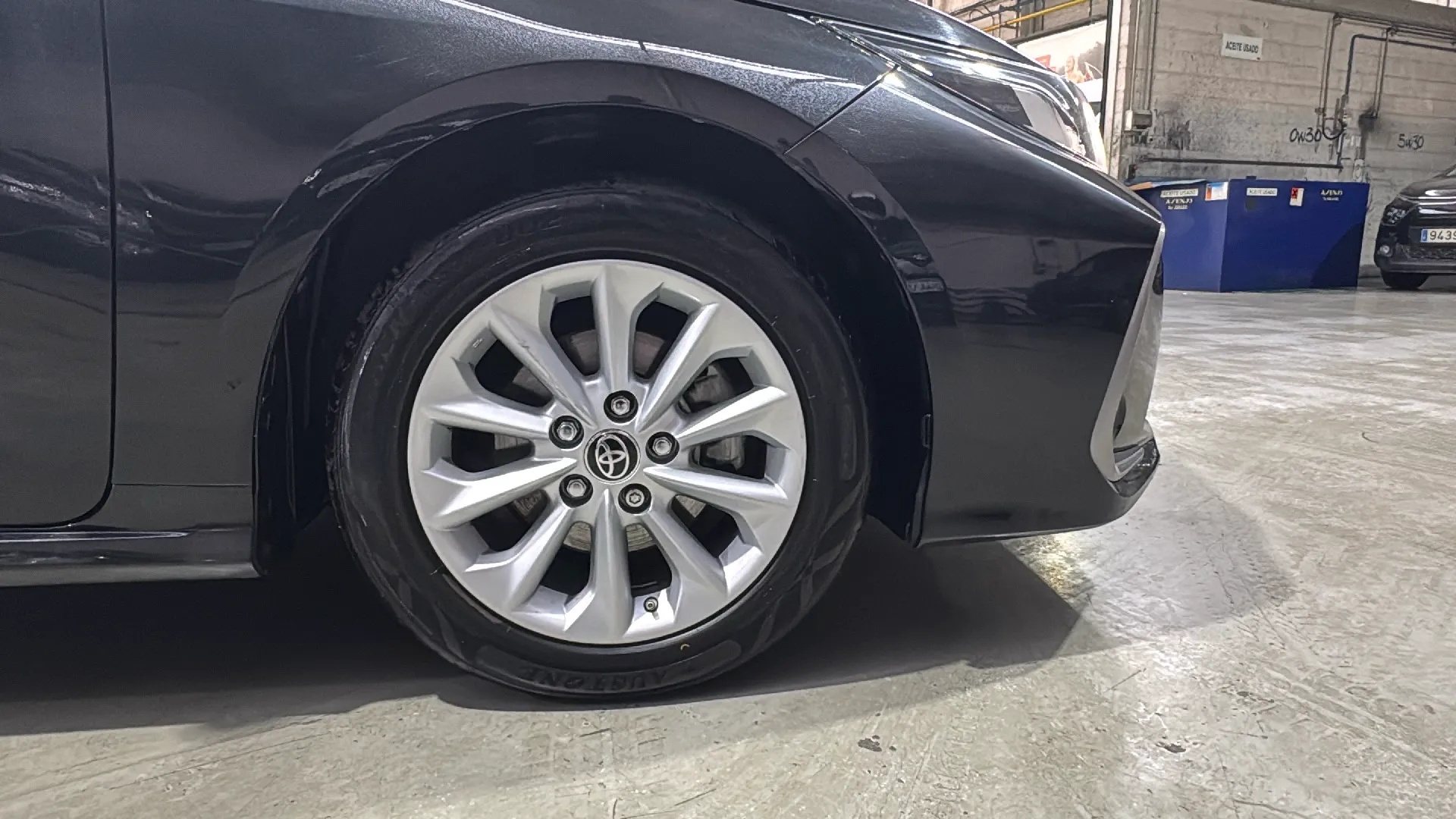 Toyota Corolla 1.5 VVTI-I Business 125H - foto 25