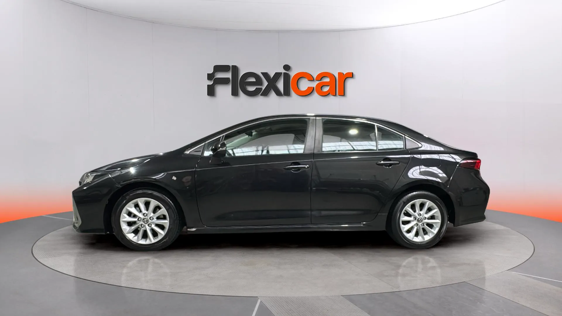 Toyota Corolla 1.5 VVTI-I Business 125H - foto 4