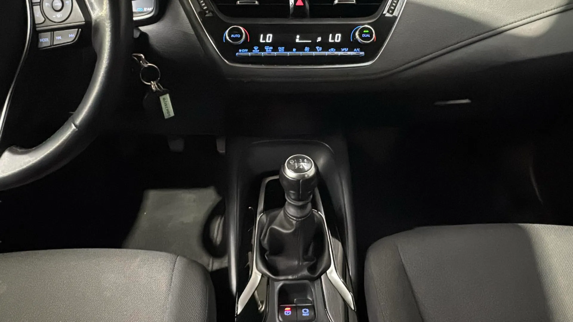 Toyota Corolla 1.5 VVTI-I Business 125H - foto 16