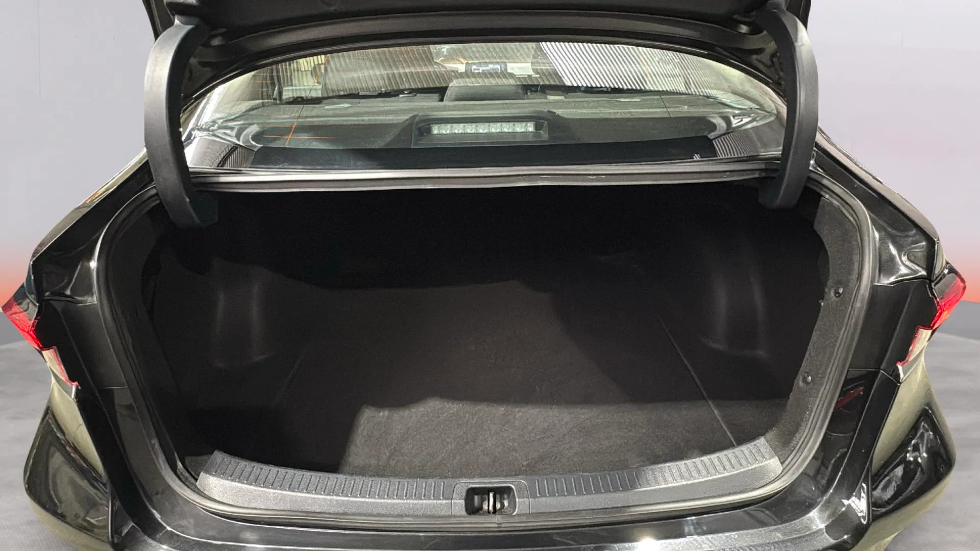 Toyota Corolla 1.5 VVTI-I Business 125H - foto 23