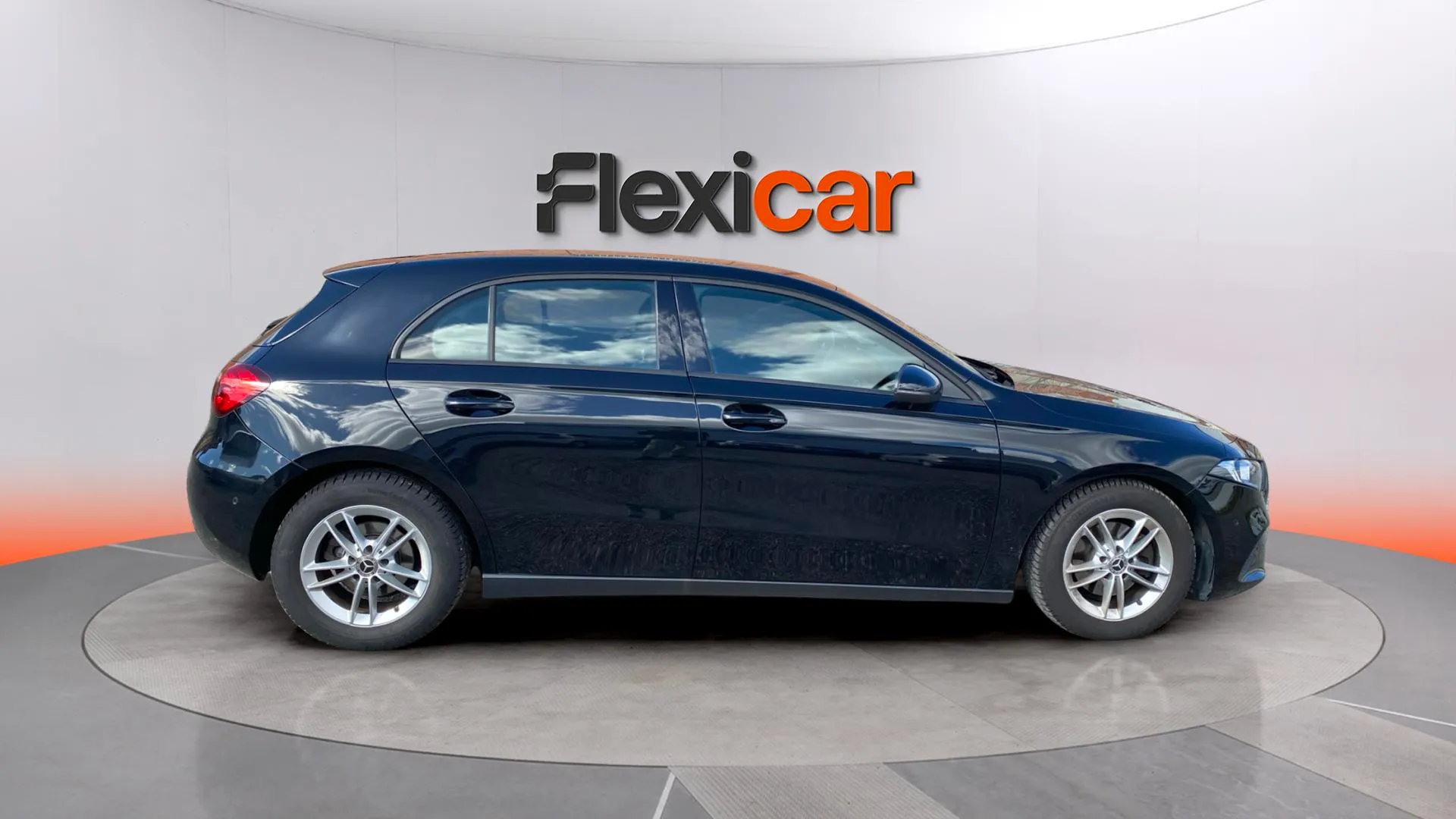 Mercedes-Benz Clase A A 180 - foto 8