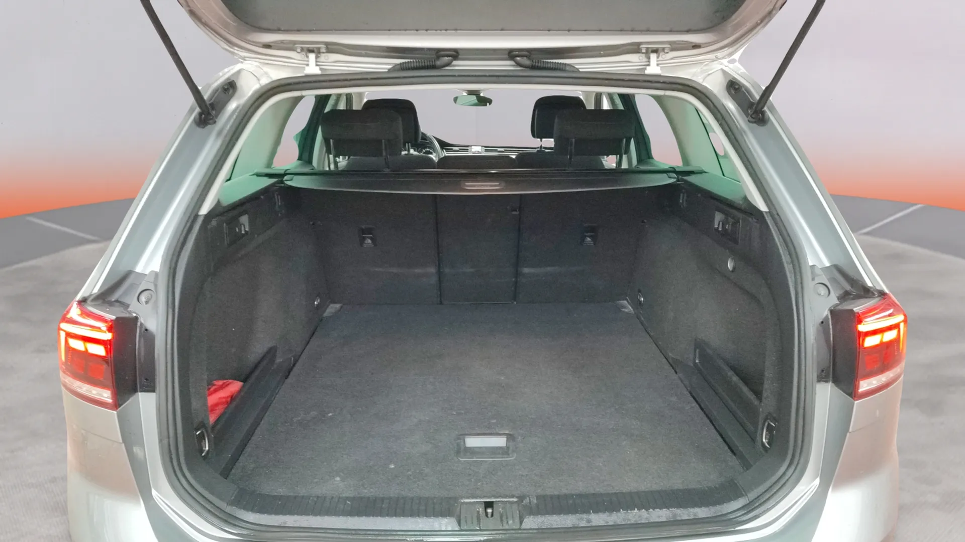 Volkswagen Passat Variant Executive 2.0 TDI DSG - foto 26