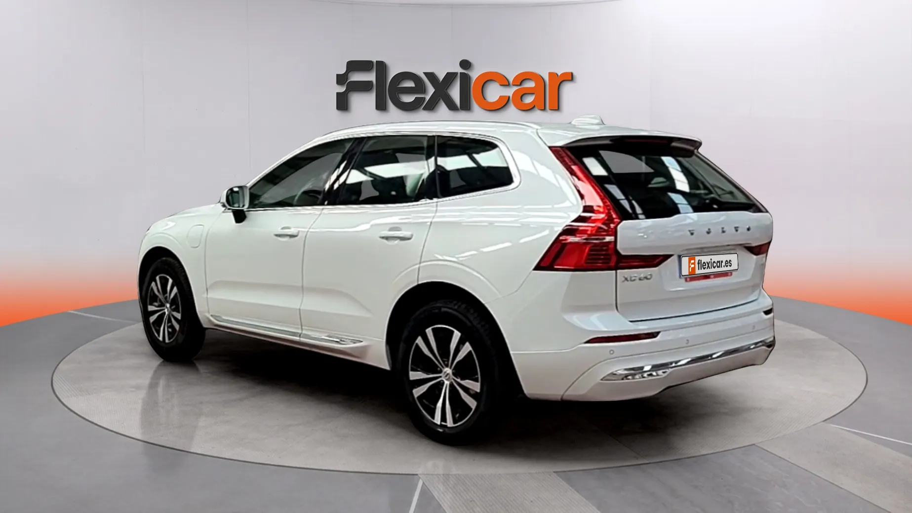 Volvo XC60 2.0 T6 AWD Recharge Inscription - foto 6