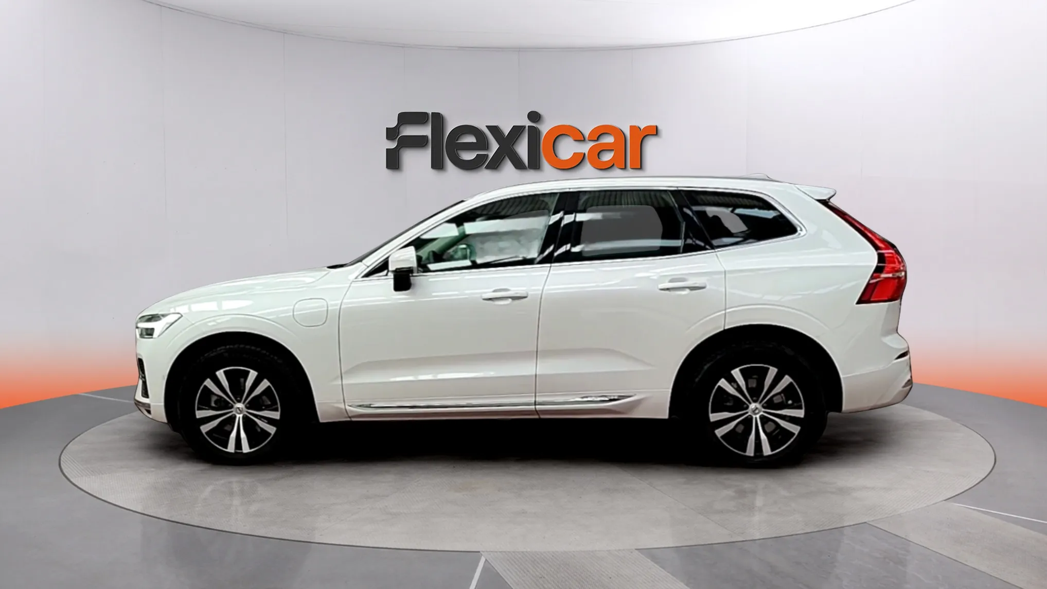 Volvo XC60 2.0 T6 AWD Recharge Inscription - foto 4