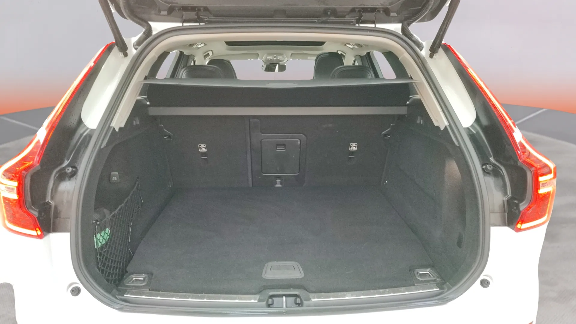Volvo XC60 2.0 T6 AWD Recharge Inscription - foto 26