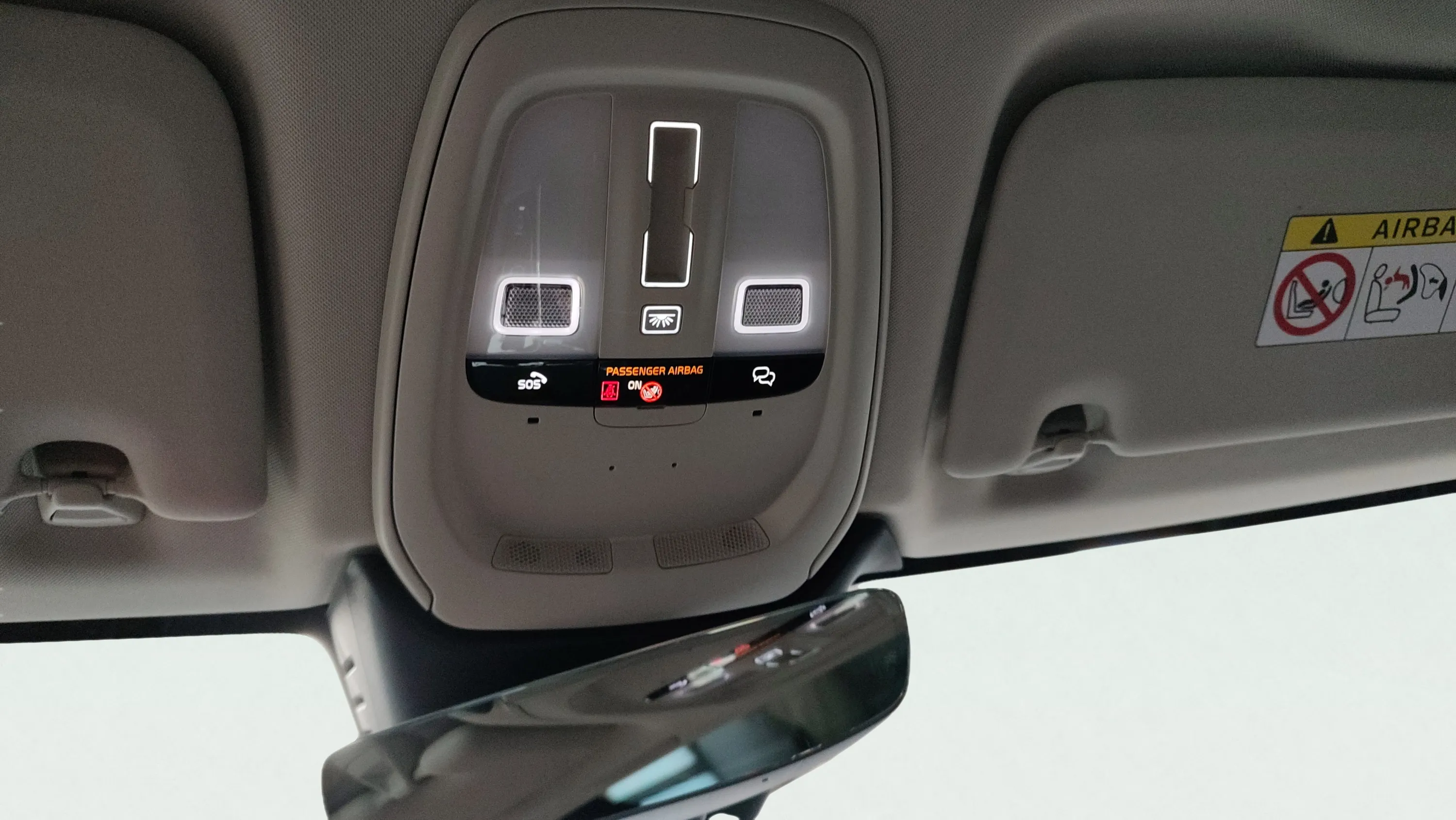 Volvo XC60 2.0 T6 AWD Recharge Inscription - foto 17