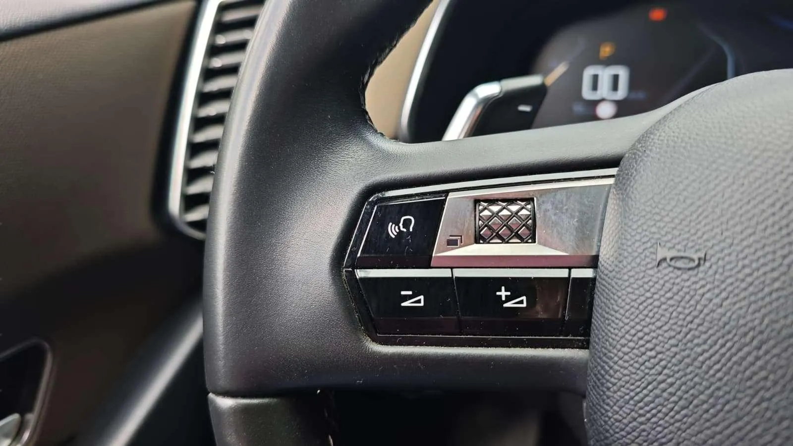 DS DS 7 Crossback PureTech Bastille - foto 14