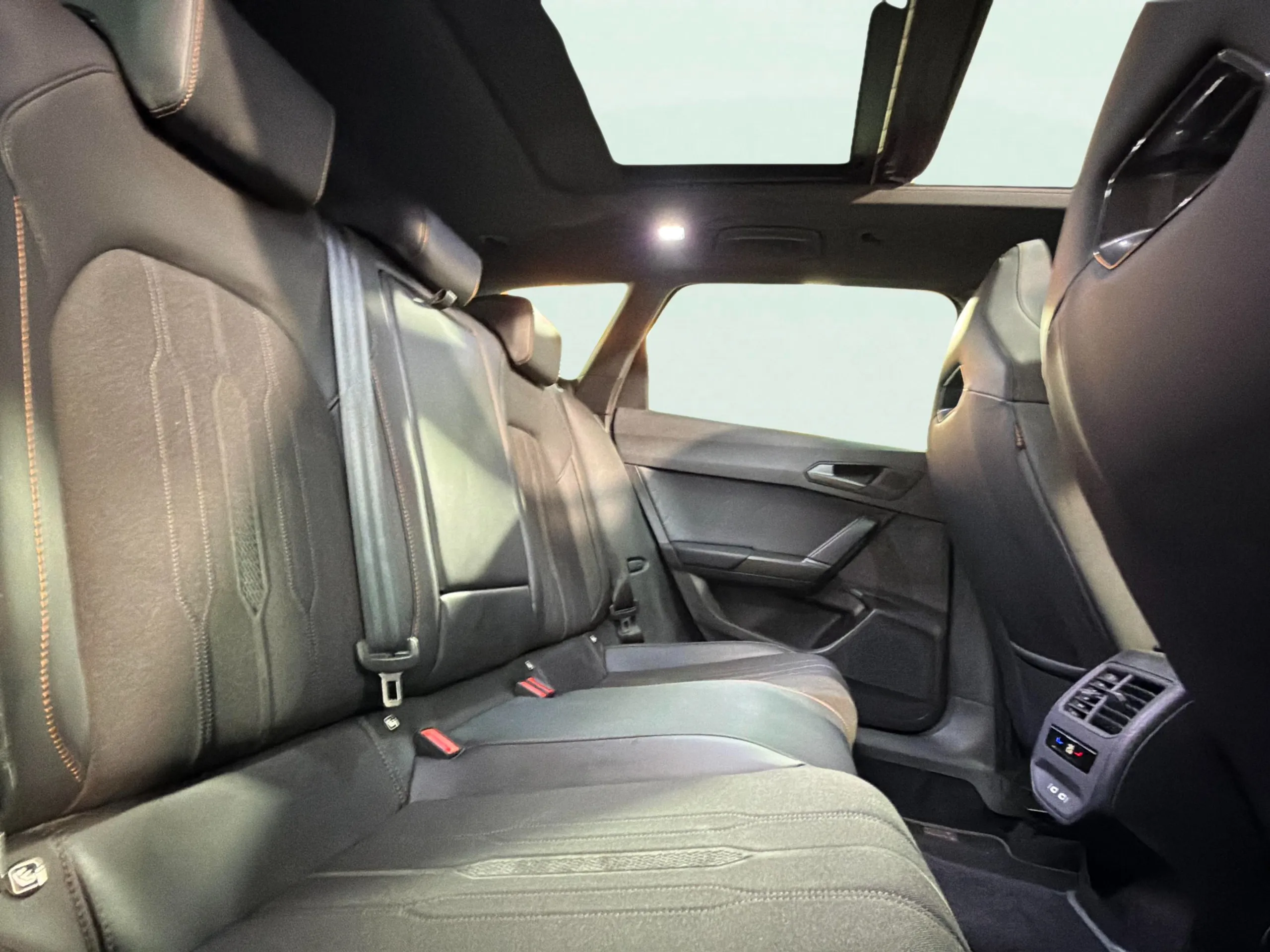 Cupra León SP 2.0 TSI DSG - foto 17