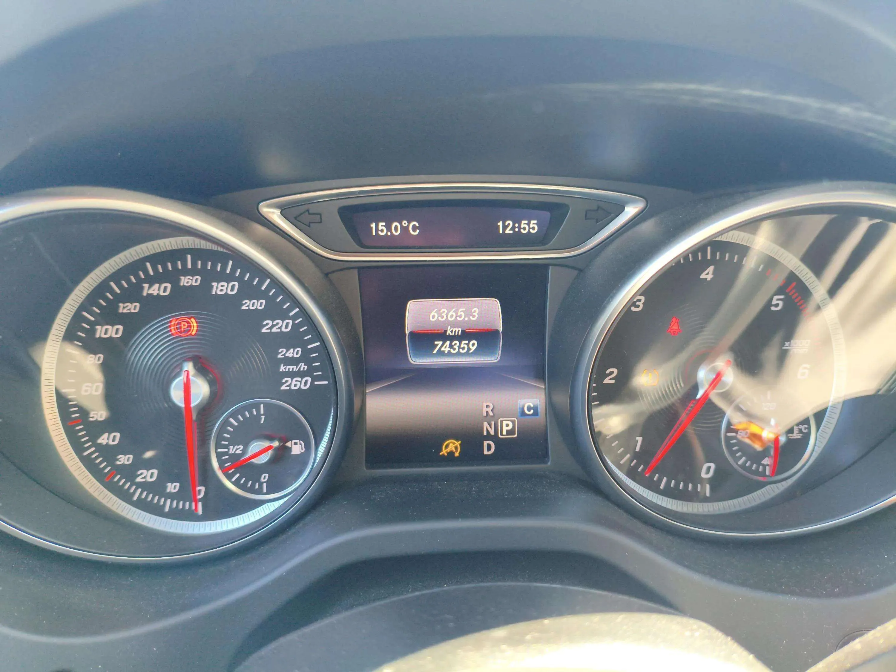 Mercedes-Benz CLA 220 d Shooting Brake - foto 14