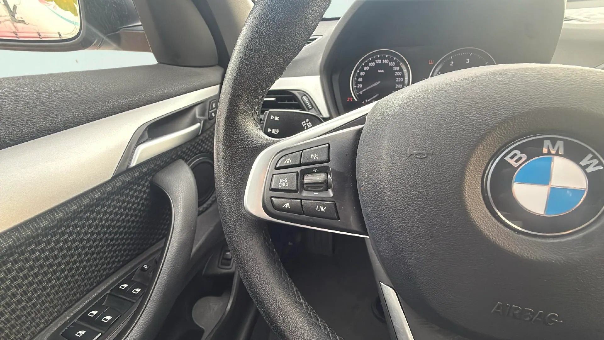 BMW X1 sDrive20dA - foto 21