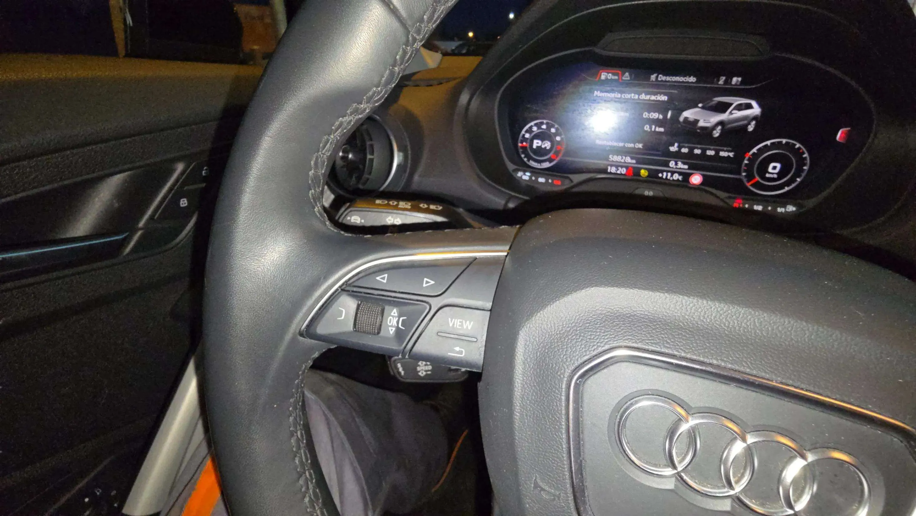 Audi Q2 Advanced 35 TFSI S tronic - foto 22