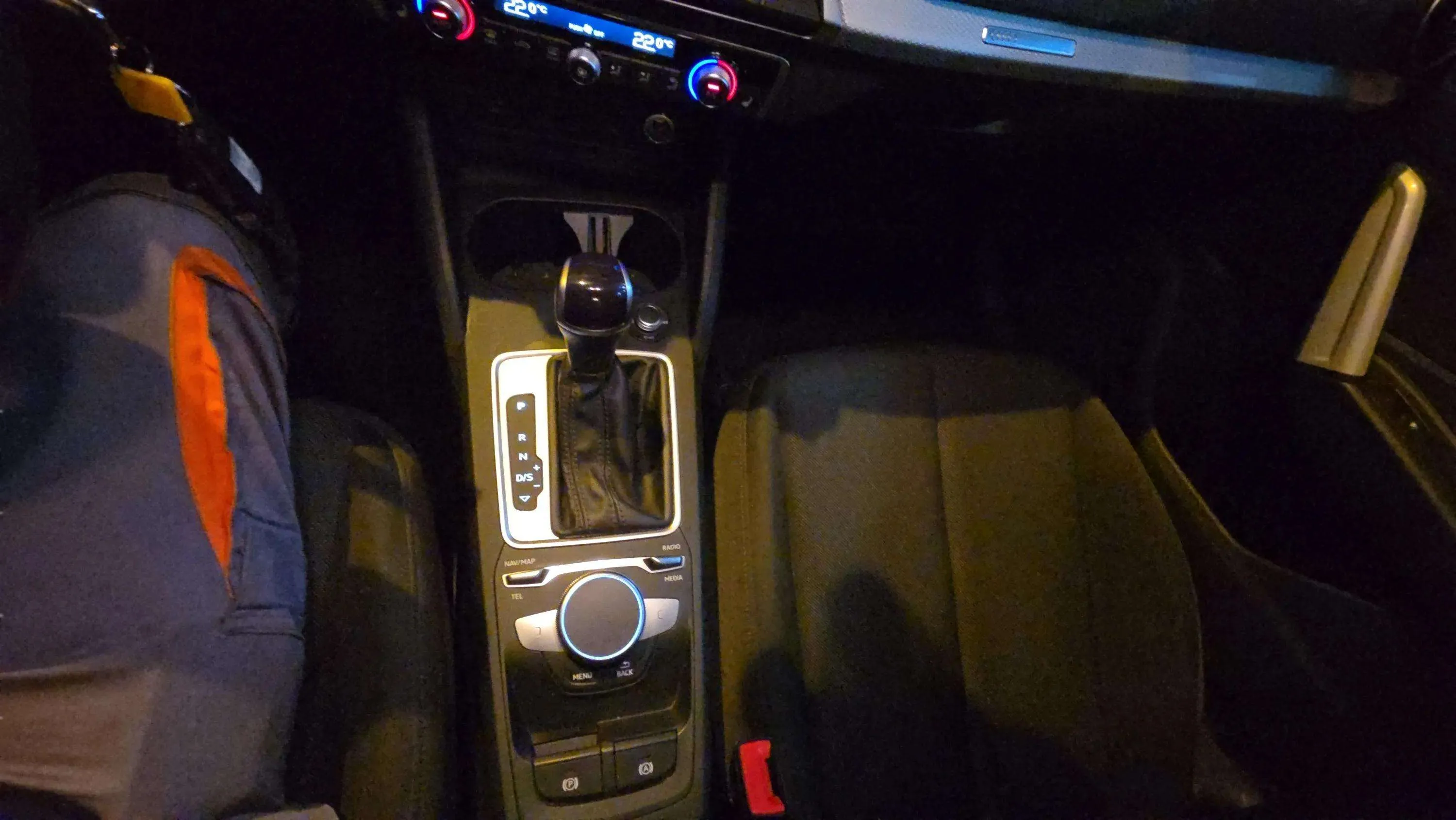 Audi Q2 Advanced 35 TFSI S tronic - foto 13