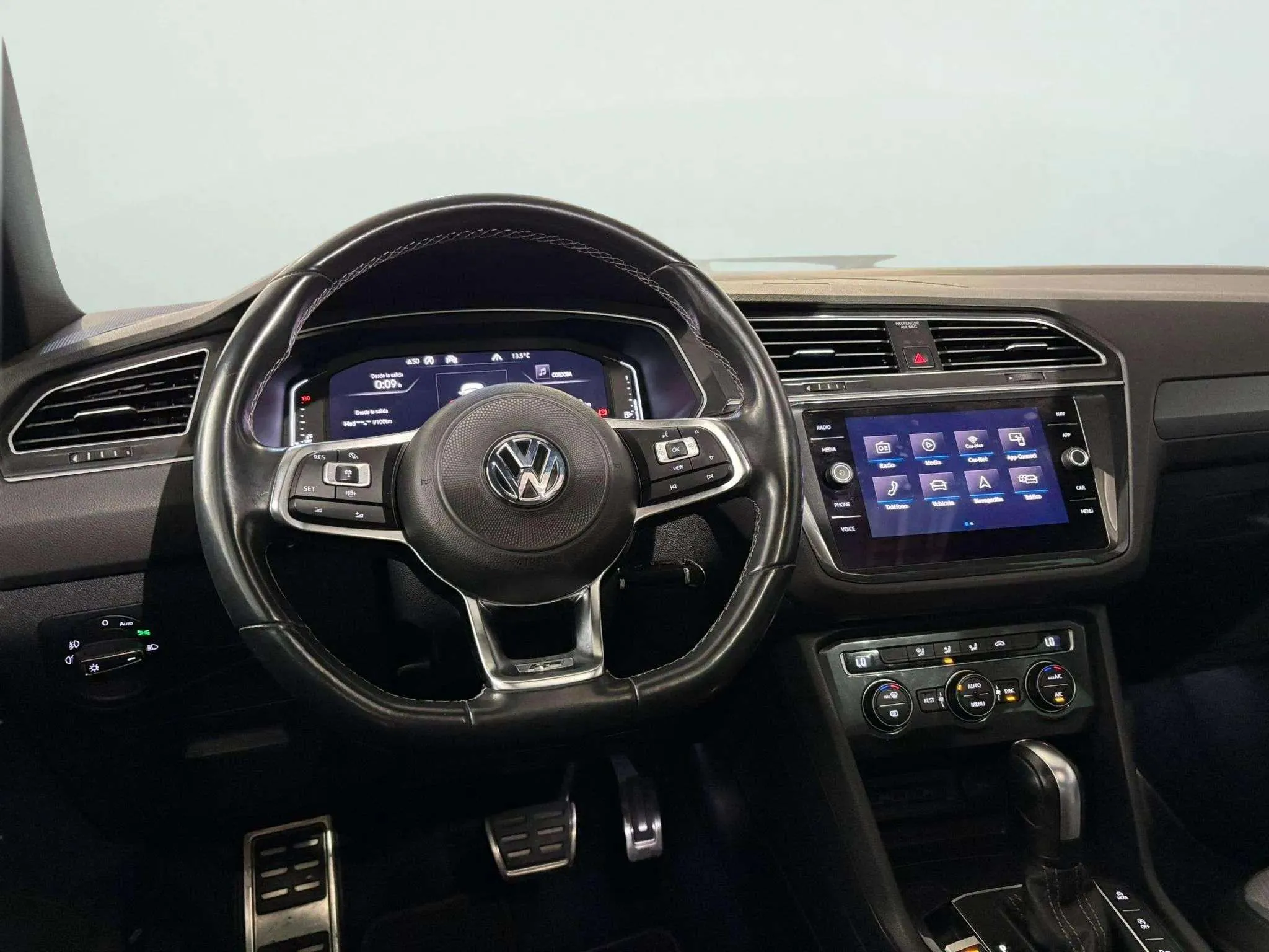 Volkswagen Tiguan R-Line 2.0 TDI DSG - foto 22