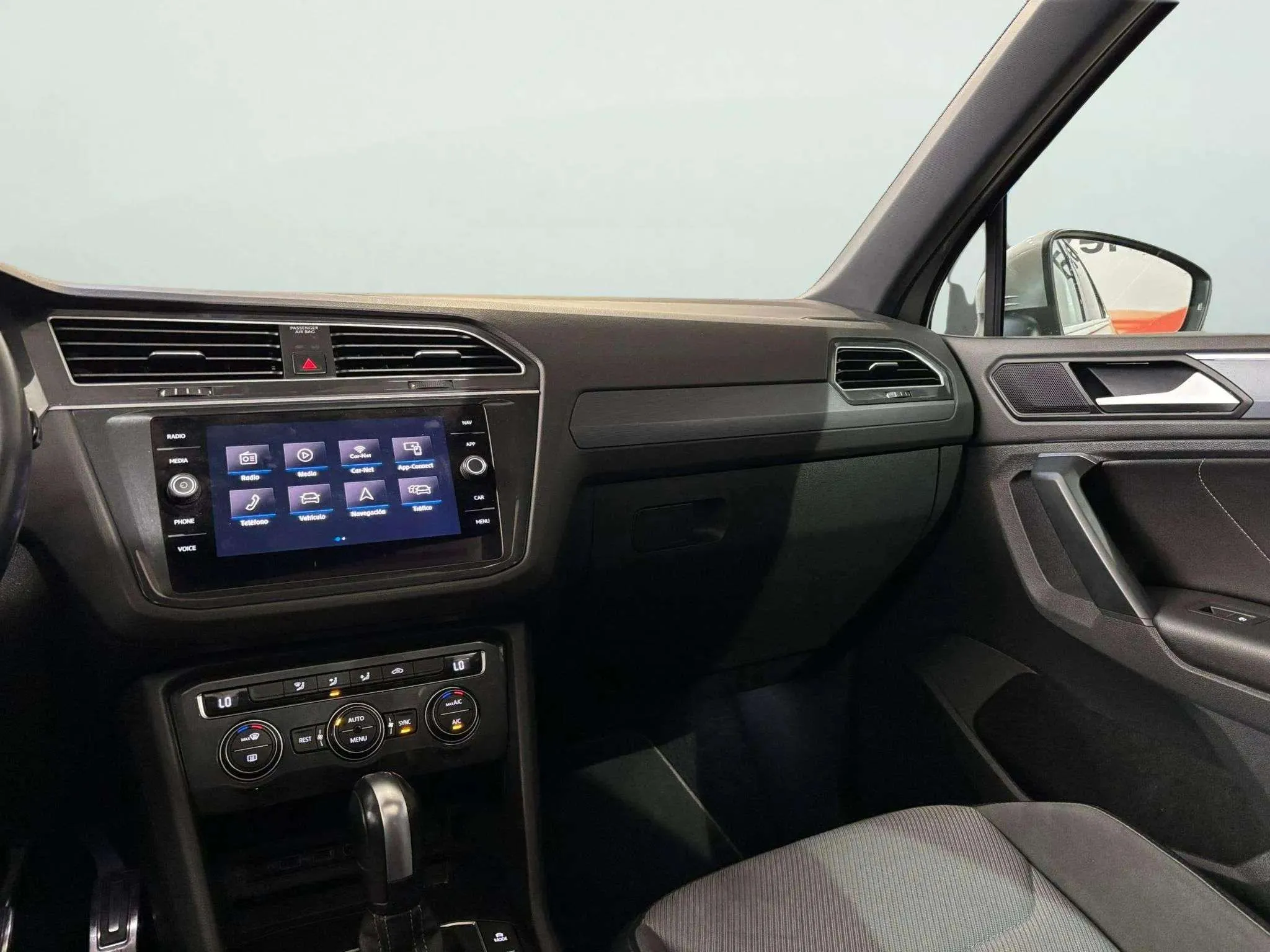 Volkswagen Tiguan R-Line 2.0 TDI DSG - foto 20
