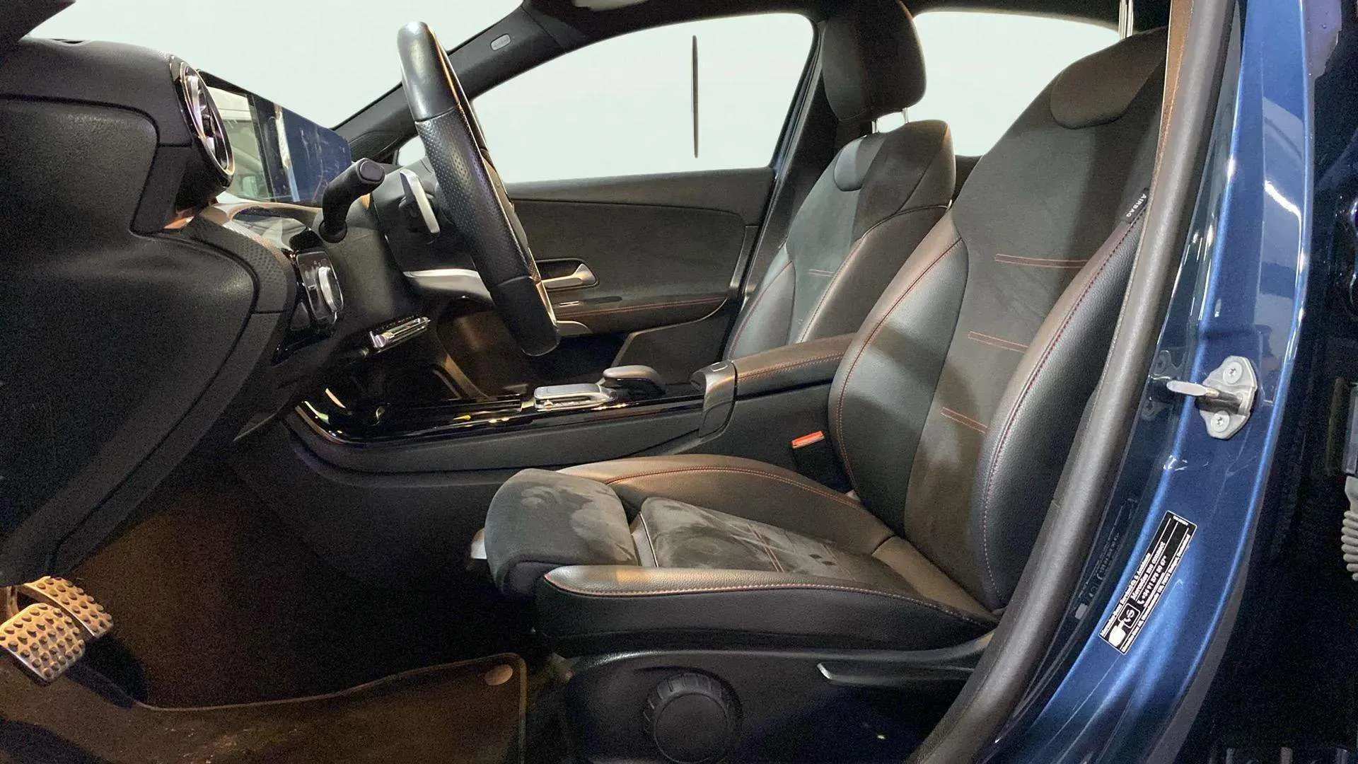 Mercedes-Benz Clase A A 250 e - foto 7