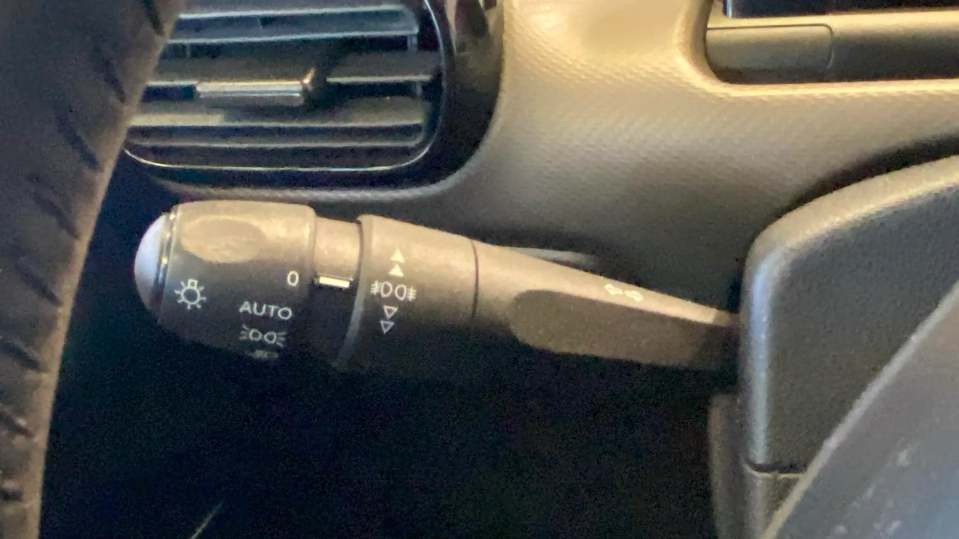 Citroën C4 Cactus PureTech 110 Shine - foto 17