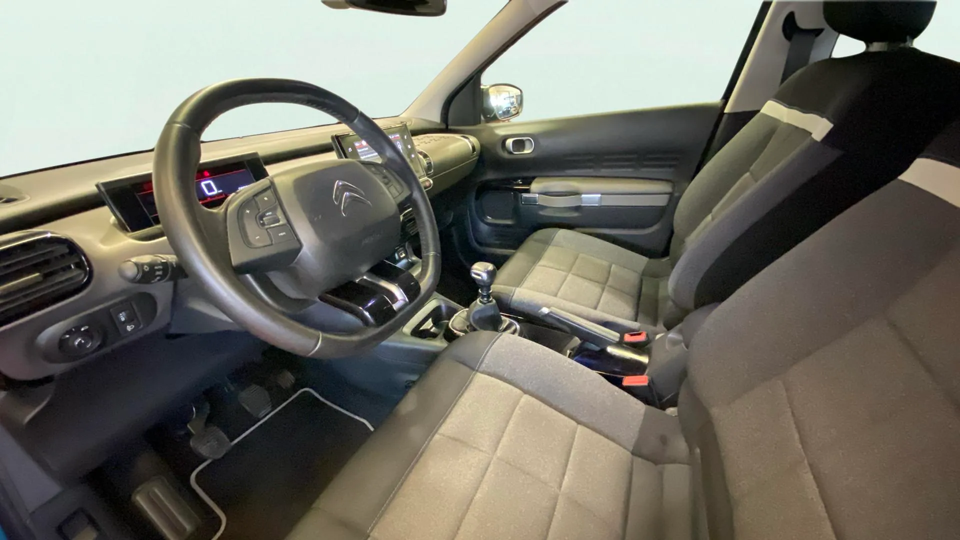 Citroën C4 Cactus PureTech 110 Shine - foto 8