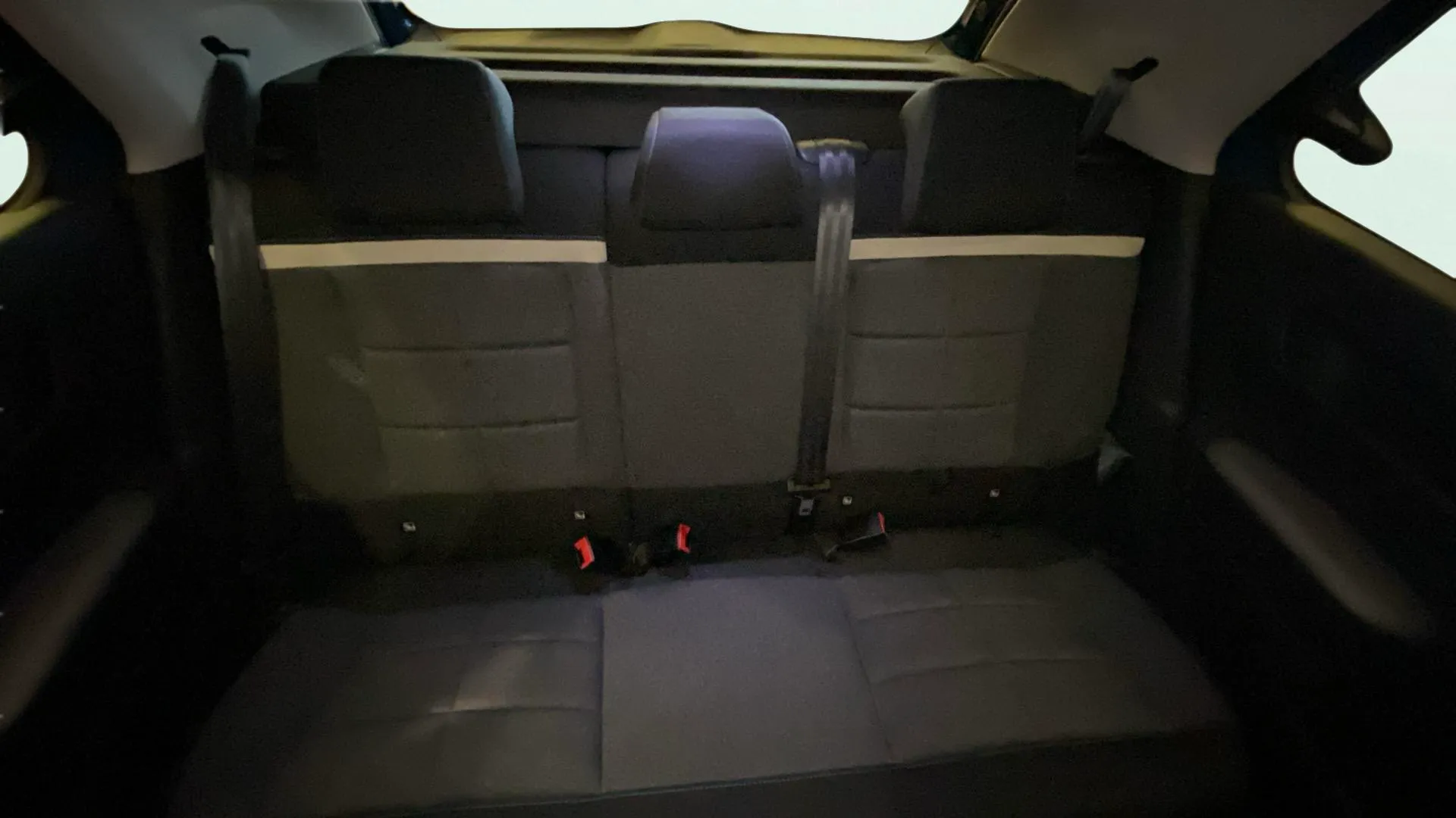 Citroën C4 Cactus PureTech 110 Shine - foto 11