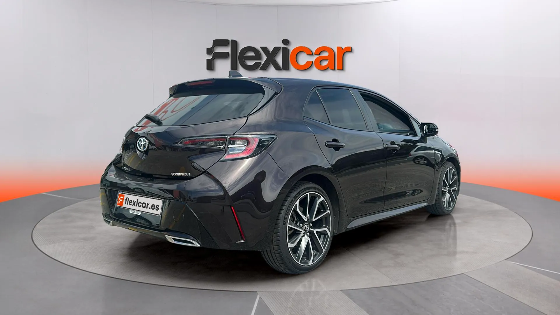 Toyota Corolla 2.0 180H Advance E-CVT - foto 6