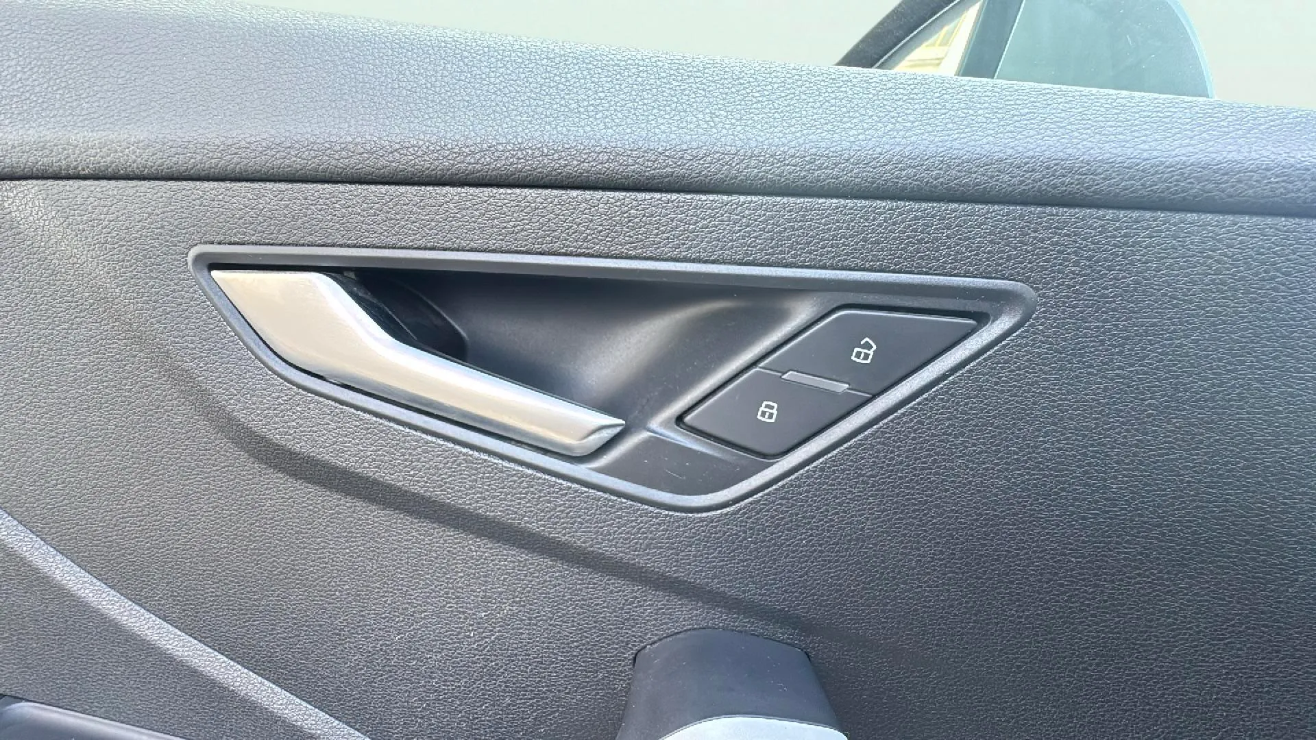 Audi Q2 Design 30 TFSI - foto 18