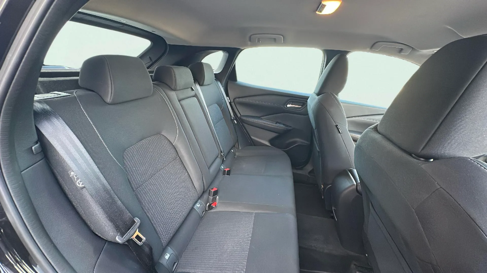 Nissan Qashqai DIG-T mHEV 4x2 Acenta - foto 19