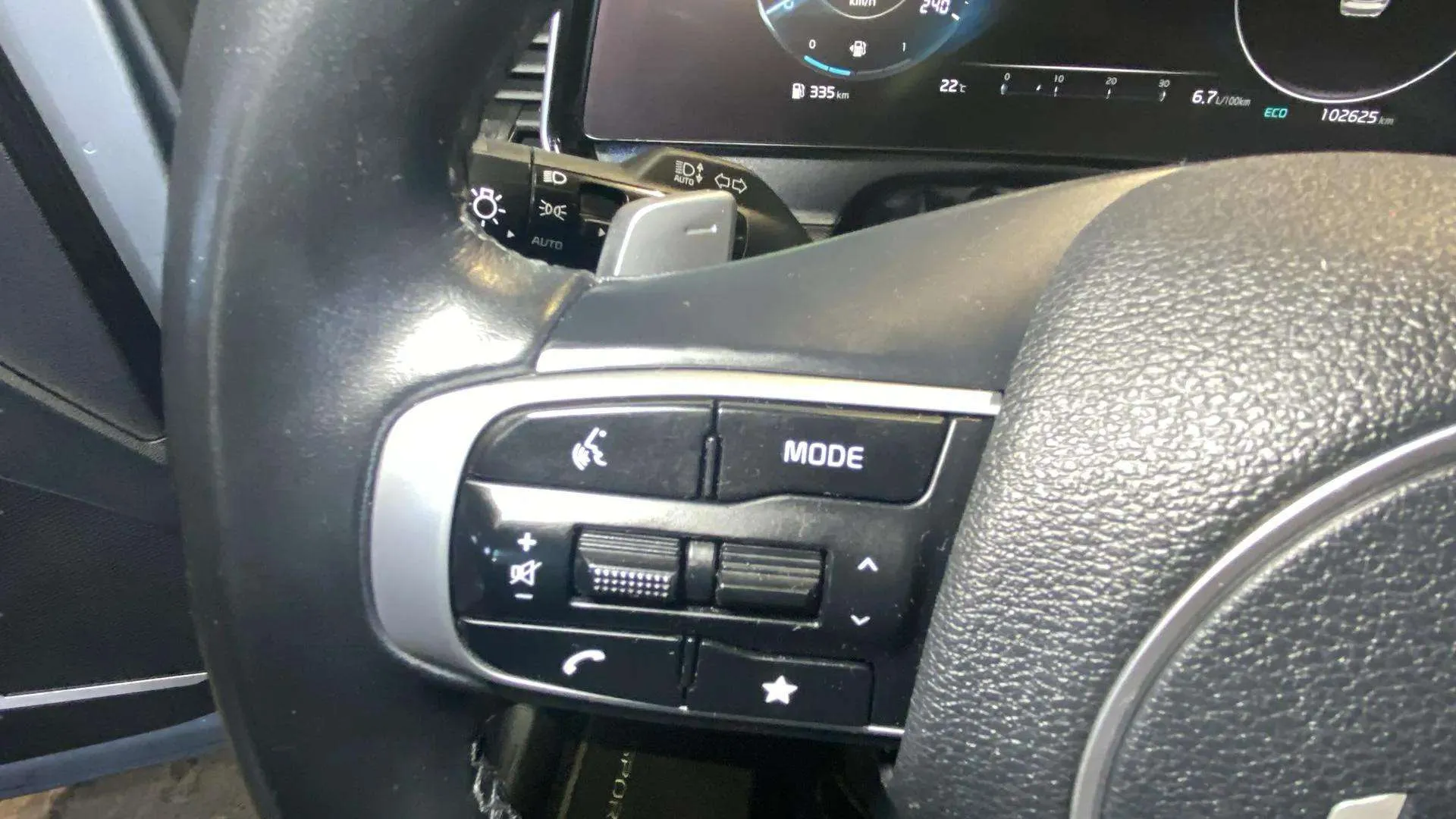 Kia Sportage 1.6 T-GDi PHEV Drive 4x4 - foto 25