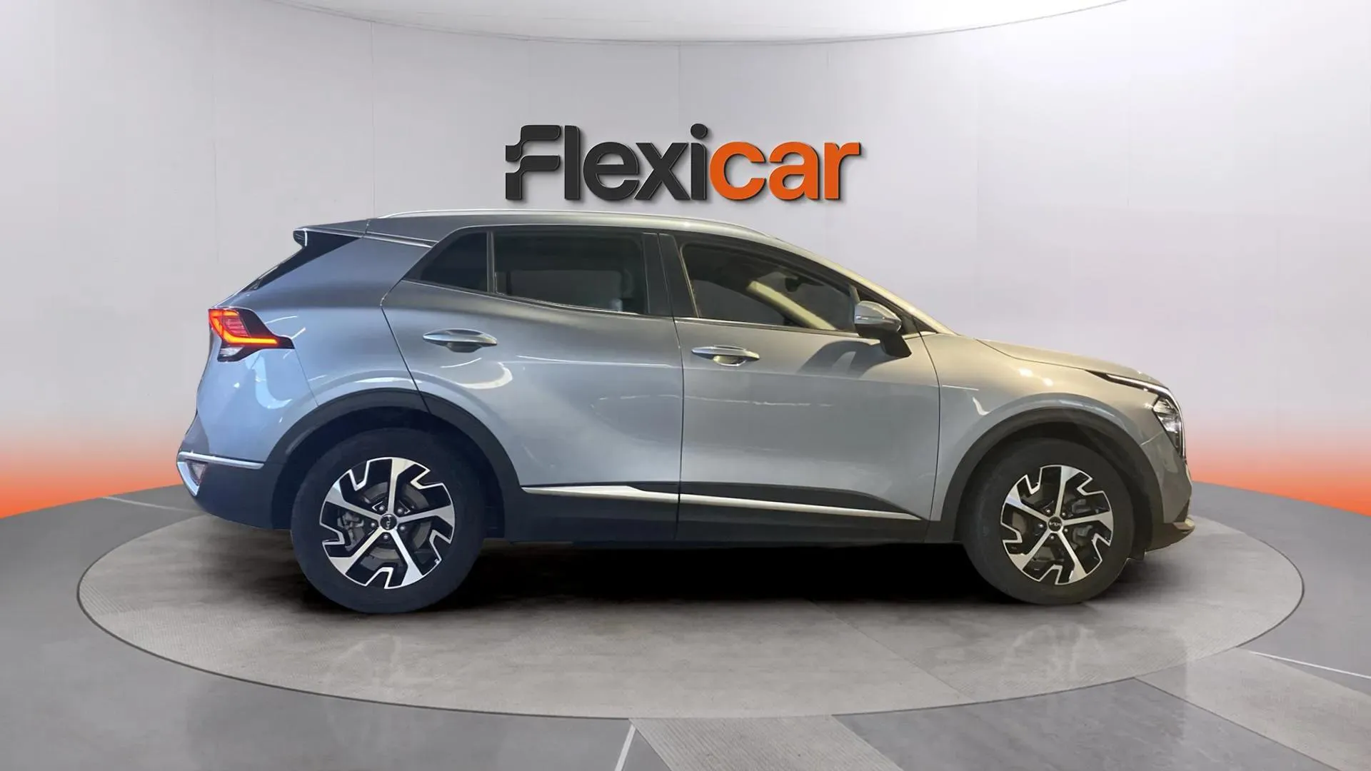 Kia Sportage 1.6 T-GDi PHEV Drive 4x4 - foto 7